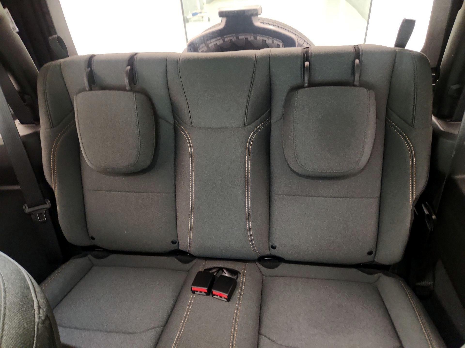 Thumbnail: 2025 Jeep Wrangler - 19