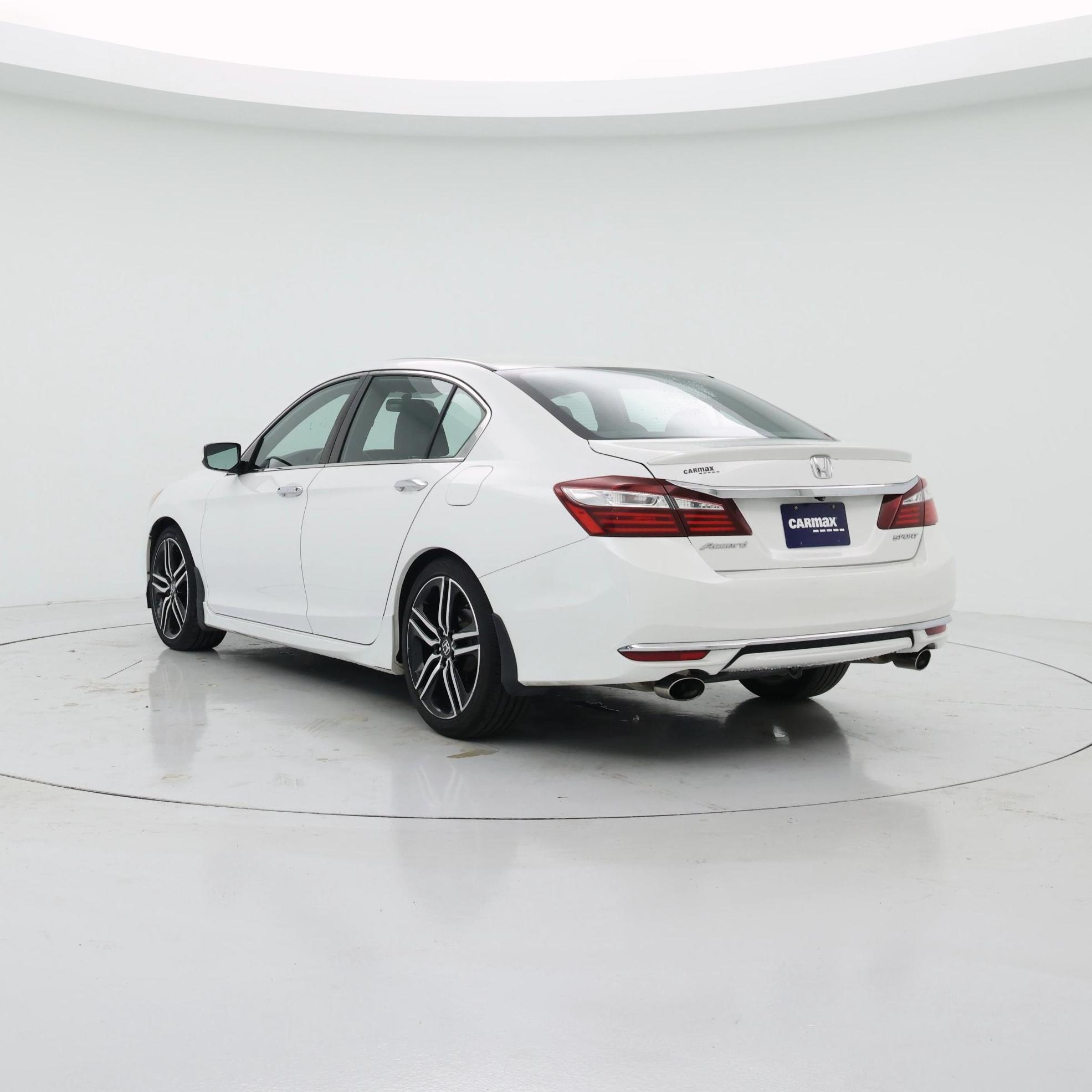 Thumbnail: 2017 Honda Accord - 2