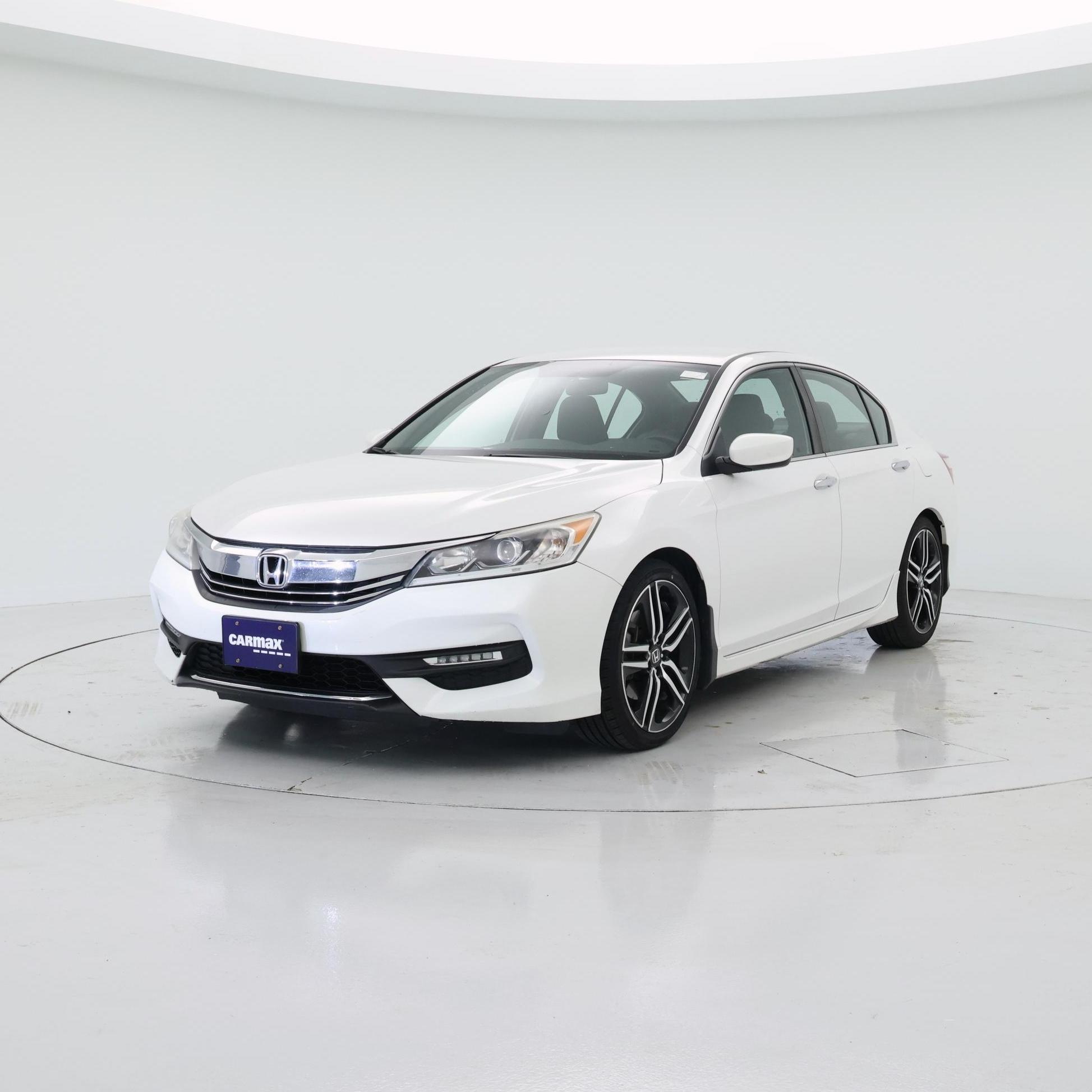 Thumbnail: 2017 Honda Accord - 4