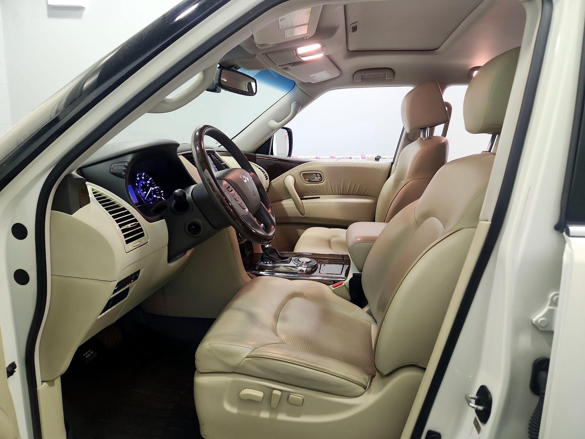 Thumbnail: 2017 INFINITI QX80 - 11