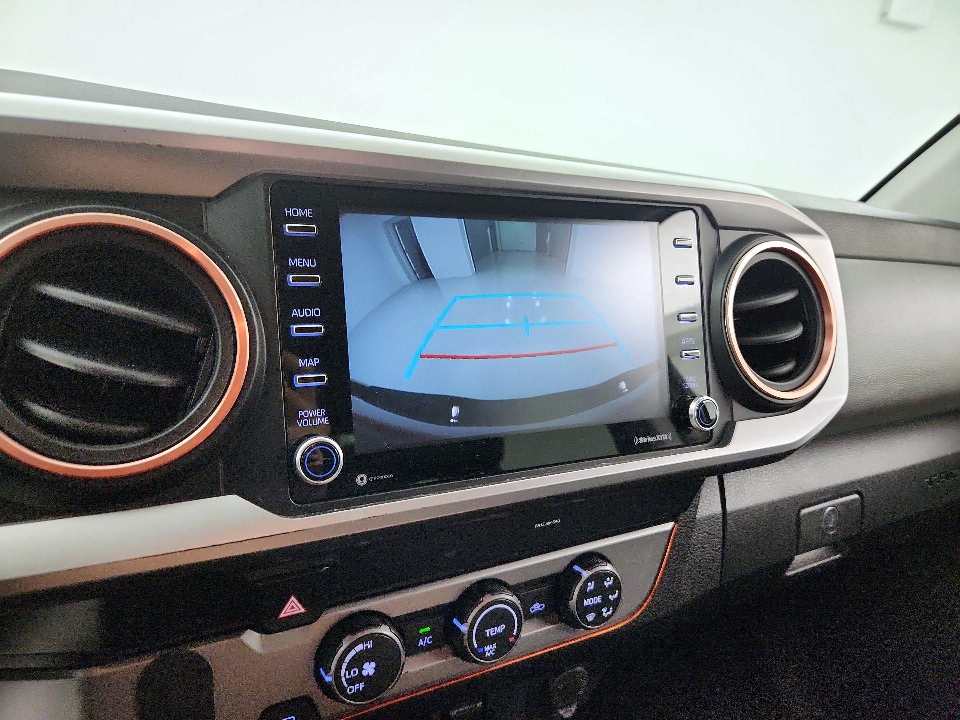 Thumbnail: 2022 Toyota Tacoma - 14