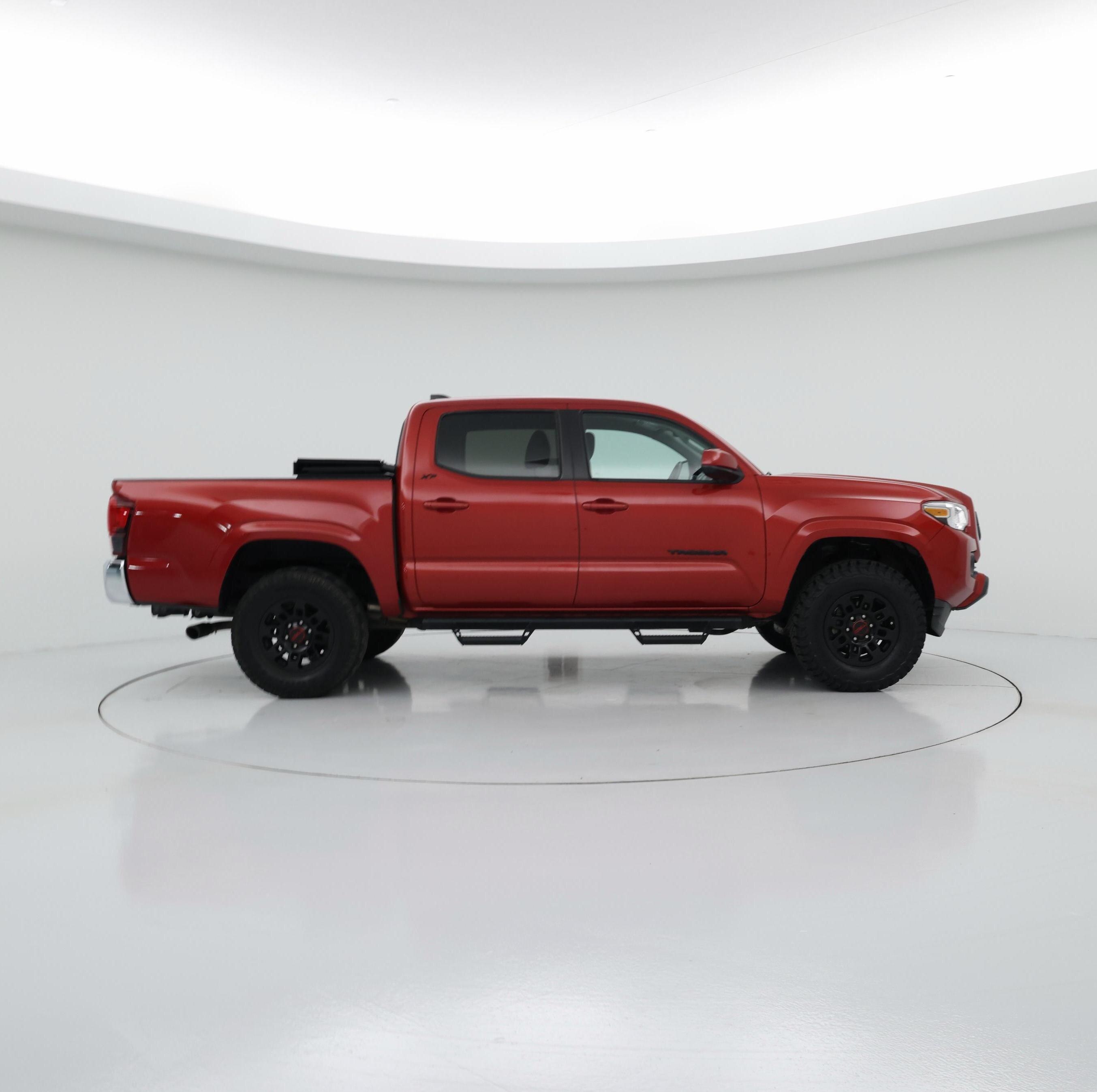 Thumbnail: 2022 Toyota Tacoma - 7