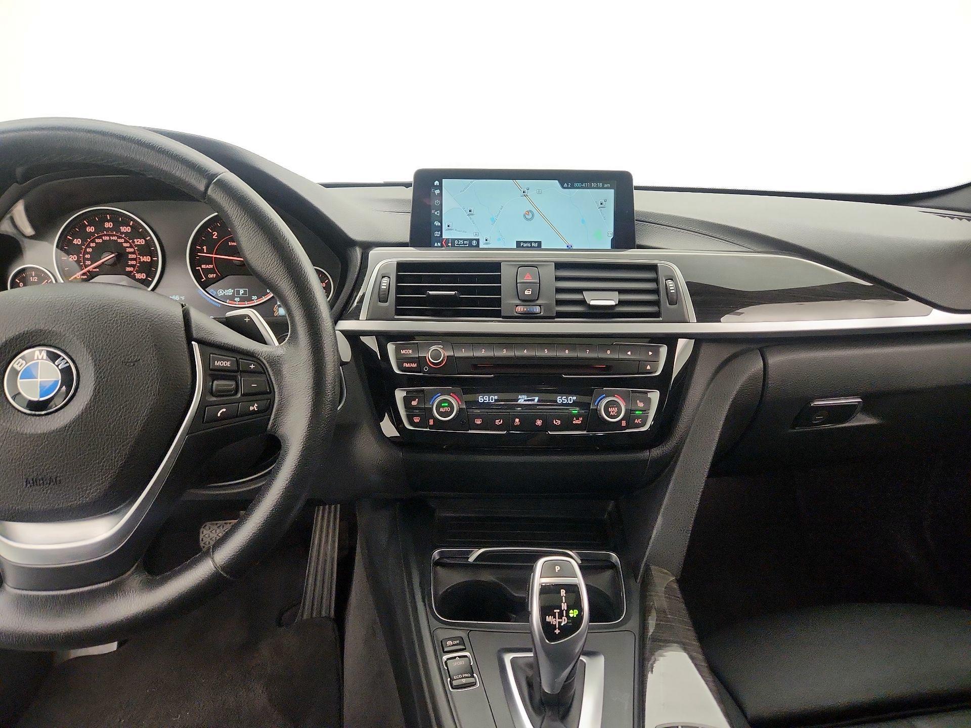 Thumbnail: 2018 BMW 3 Series - 9