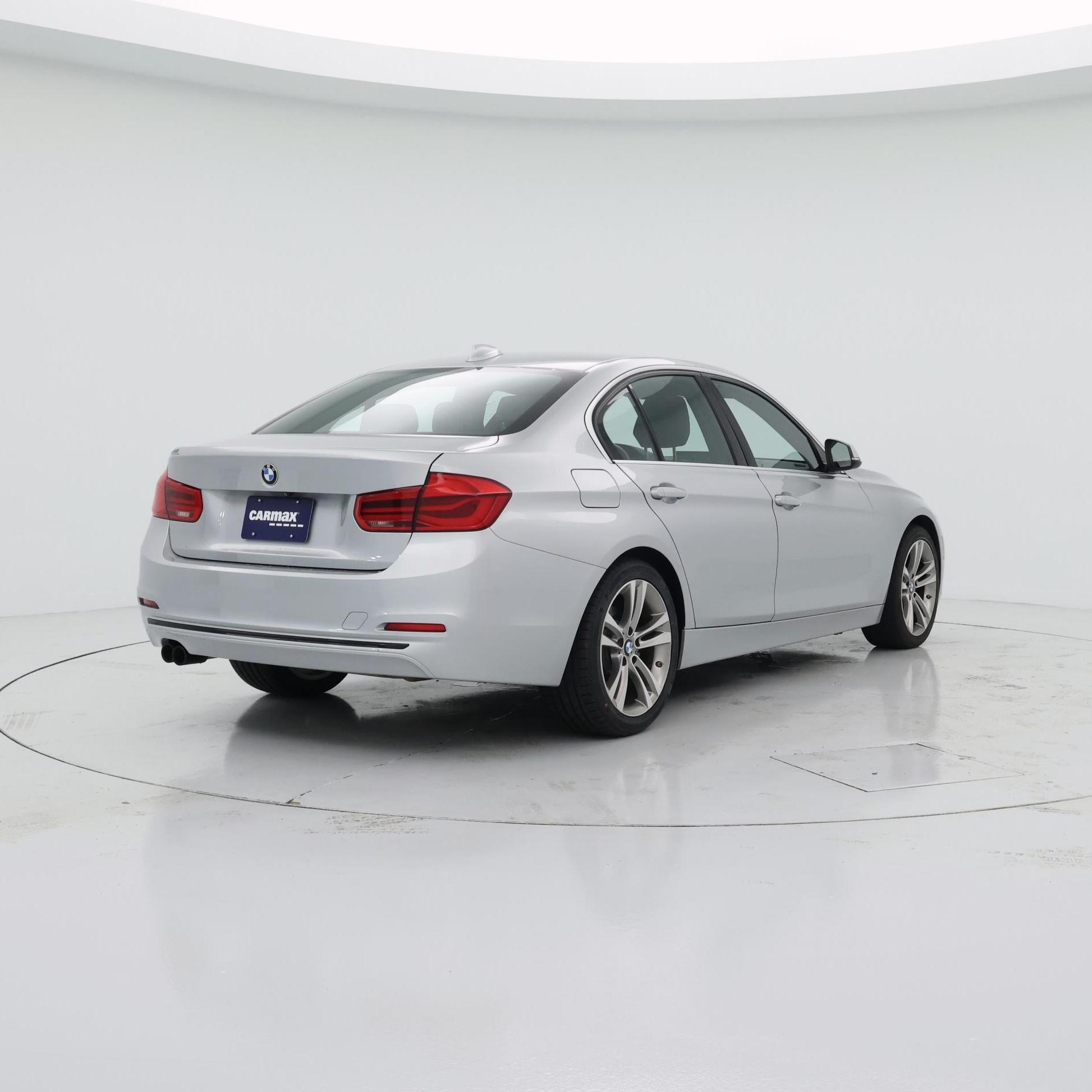 Thumbnail: 2018 BMW 3 Series - 8