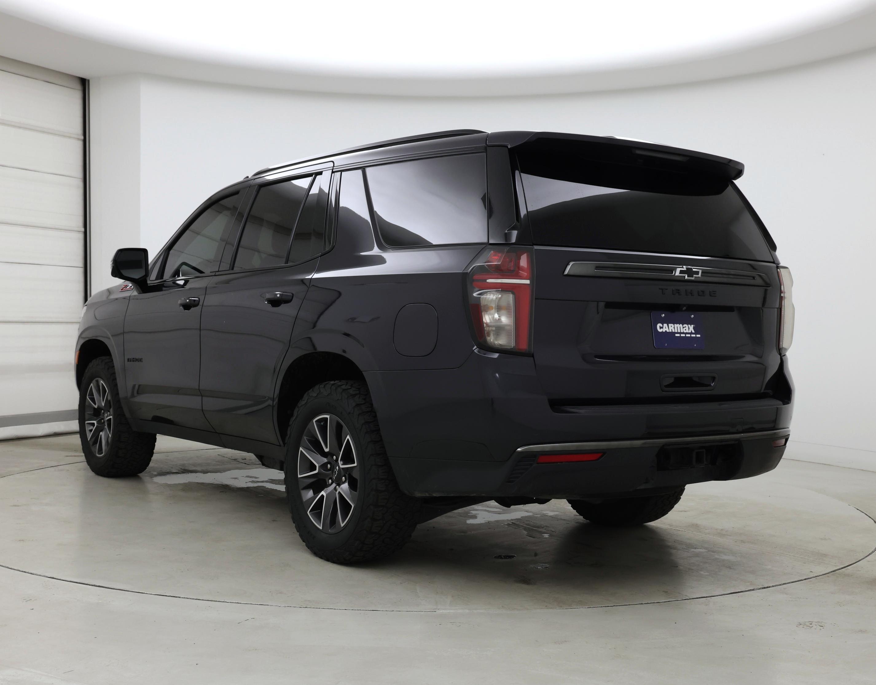 Thumbnail: 2022 Chevrolet Tahoe - 2