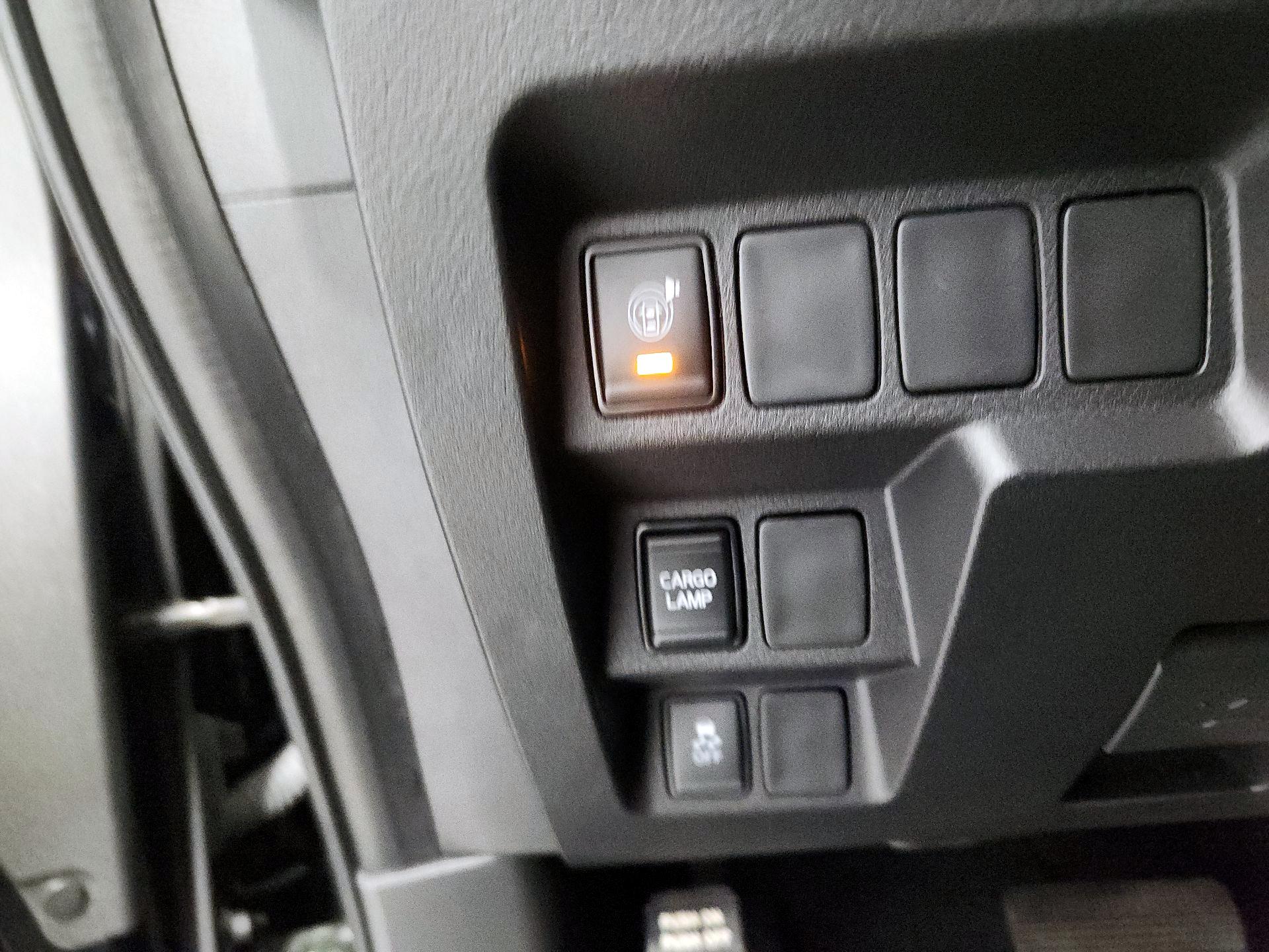 Thumbnail: 2024 Nissan Frontier - 13