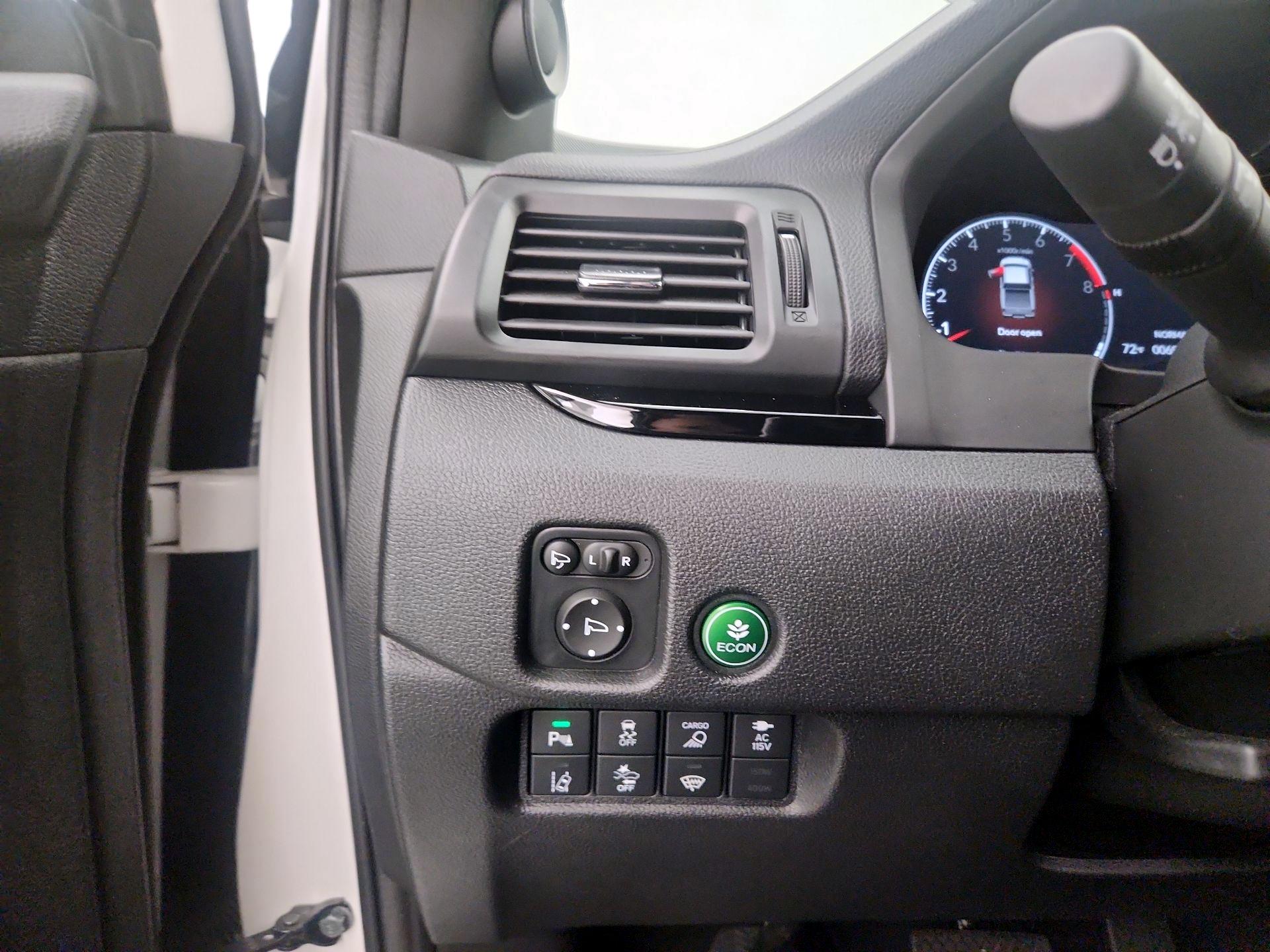 Thumbnail: 2025 Honda Ridgeline - 13