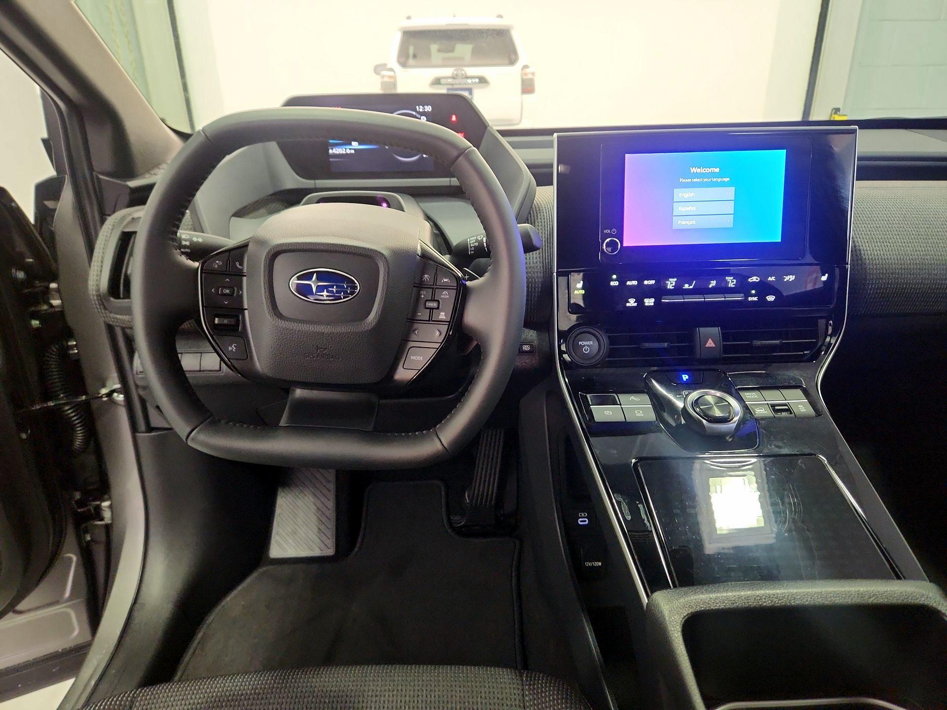 Thumbnail: 2025 Subaru Solterra - 9
