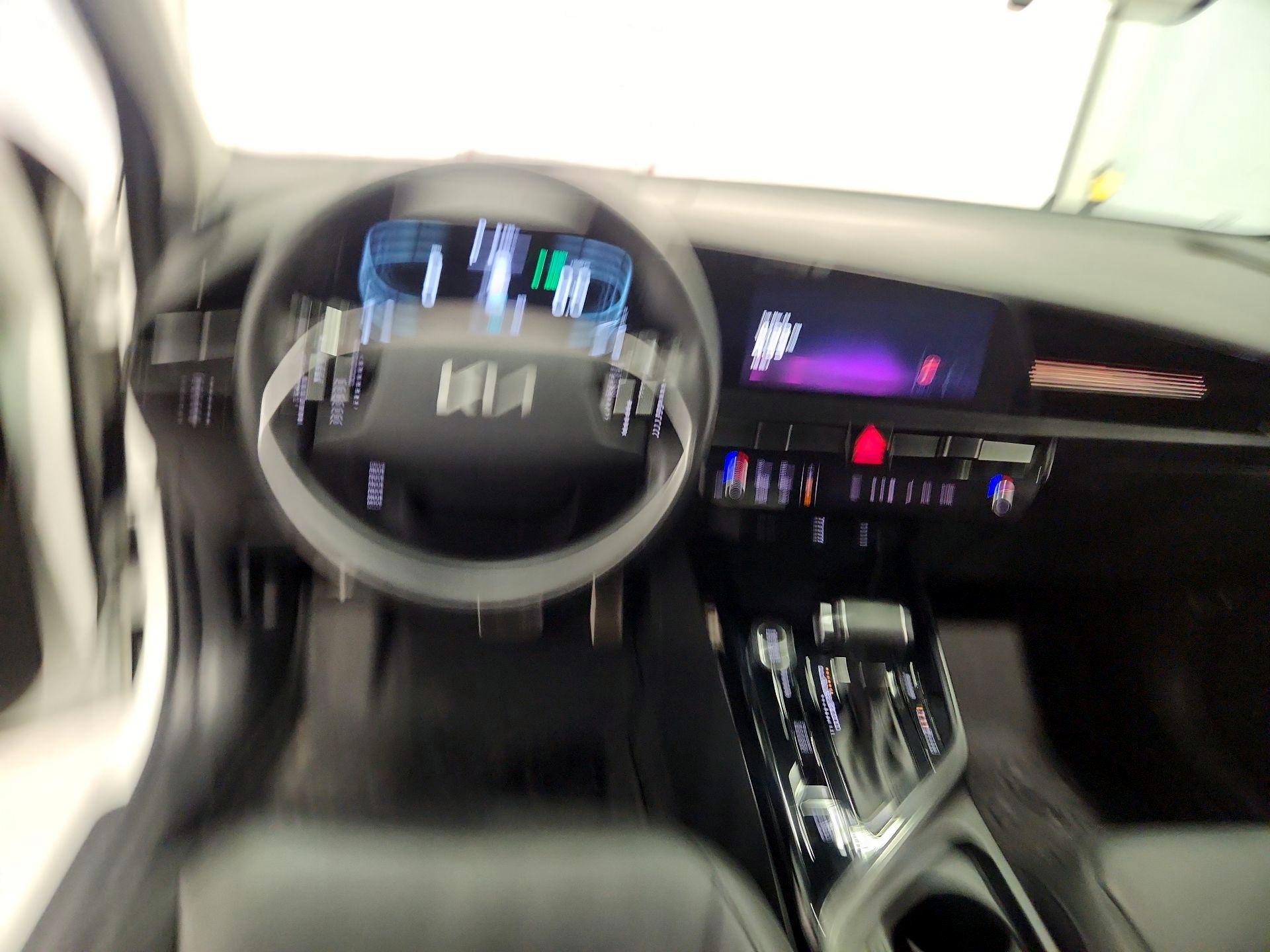 Thumbnail: 2024 Kia Niro - 10