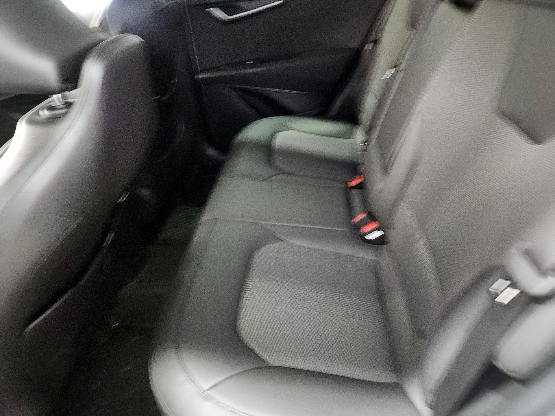 Thumbnail: 2024 Kia Niro - 19