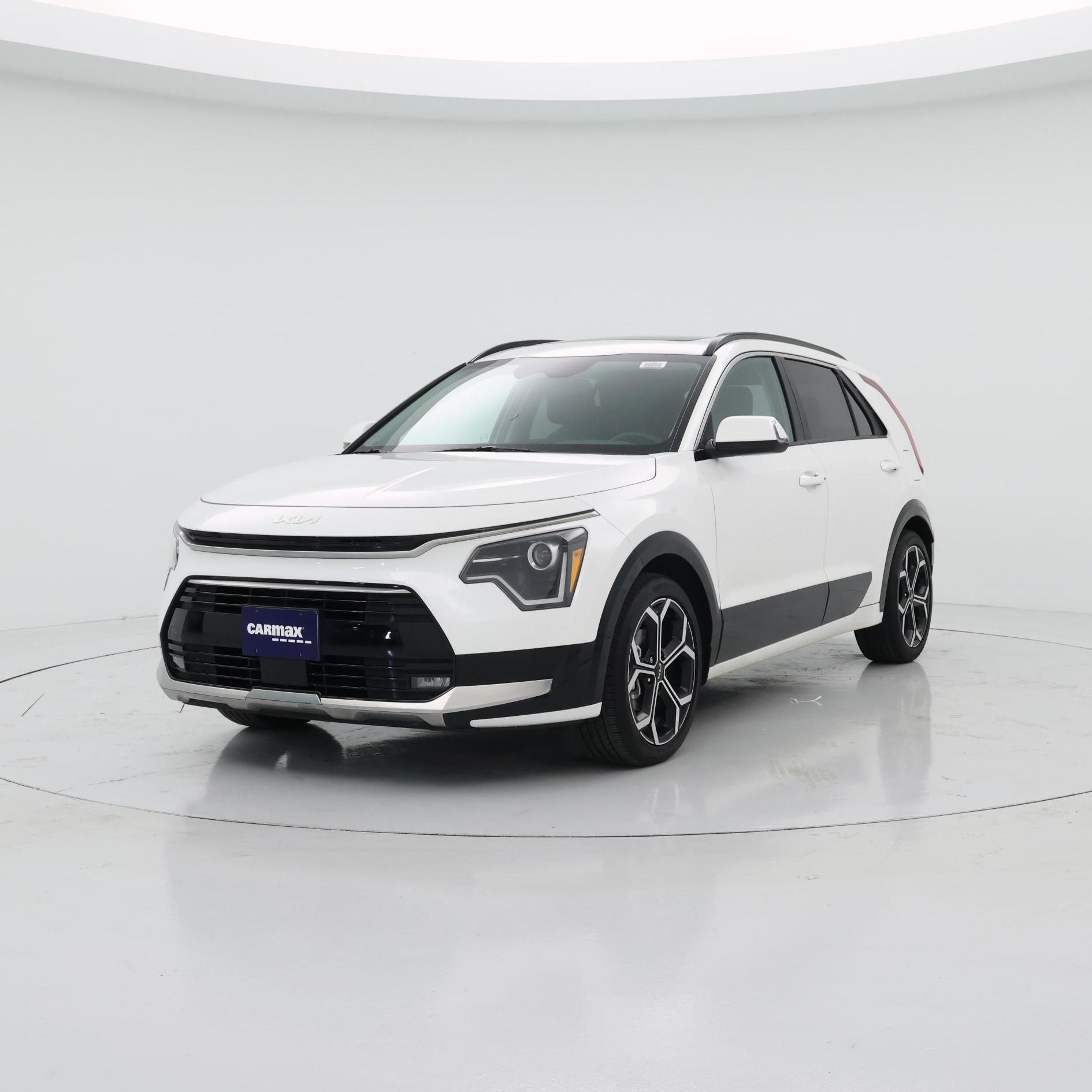 Thumbnail: 2024 Kia Niro - 4