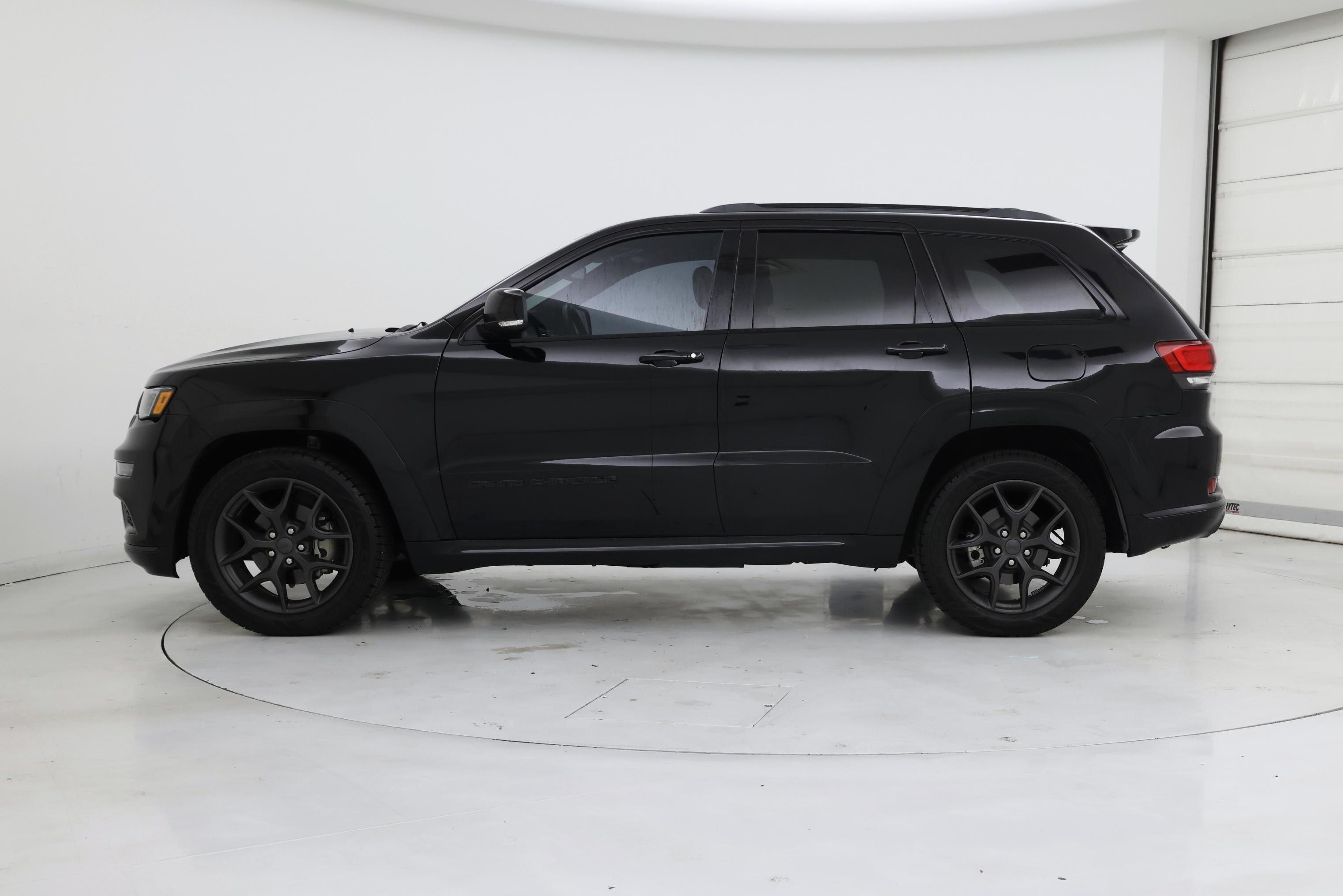 Thumbnail: 2019 Jeep Grand Cherokee - 3