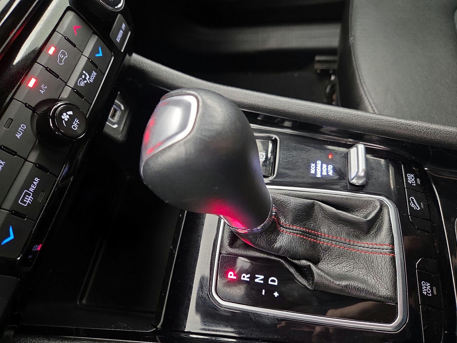 Thumbnail: 2024 Jeep Compass - 17