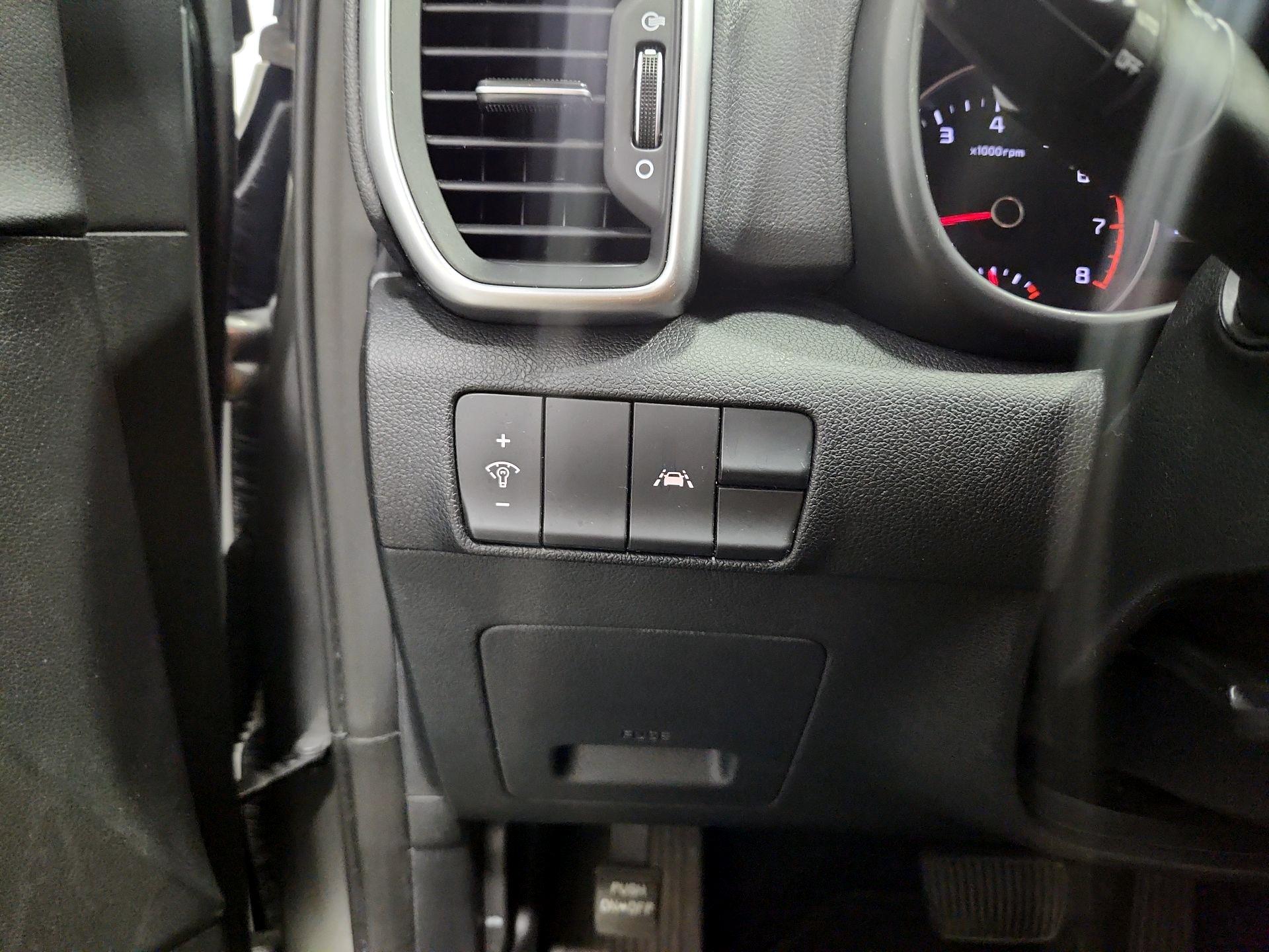 Thumbnail: 2022 Kia Sportage - 13