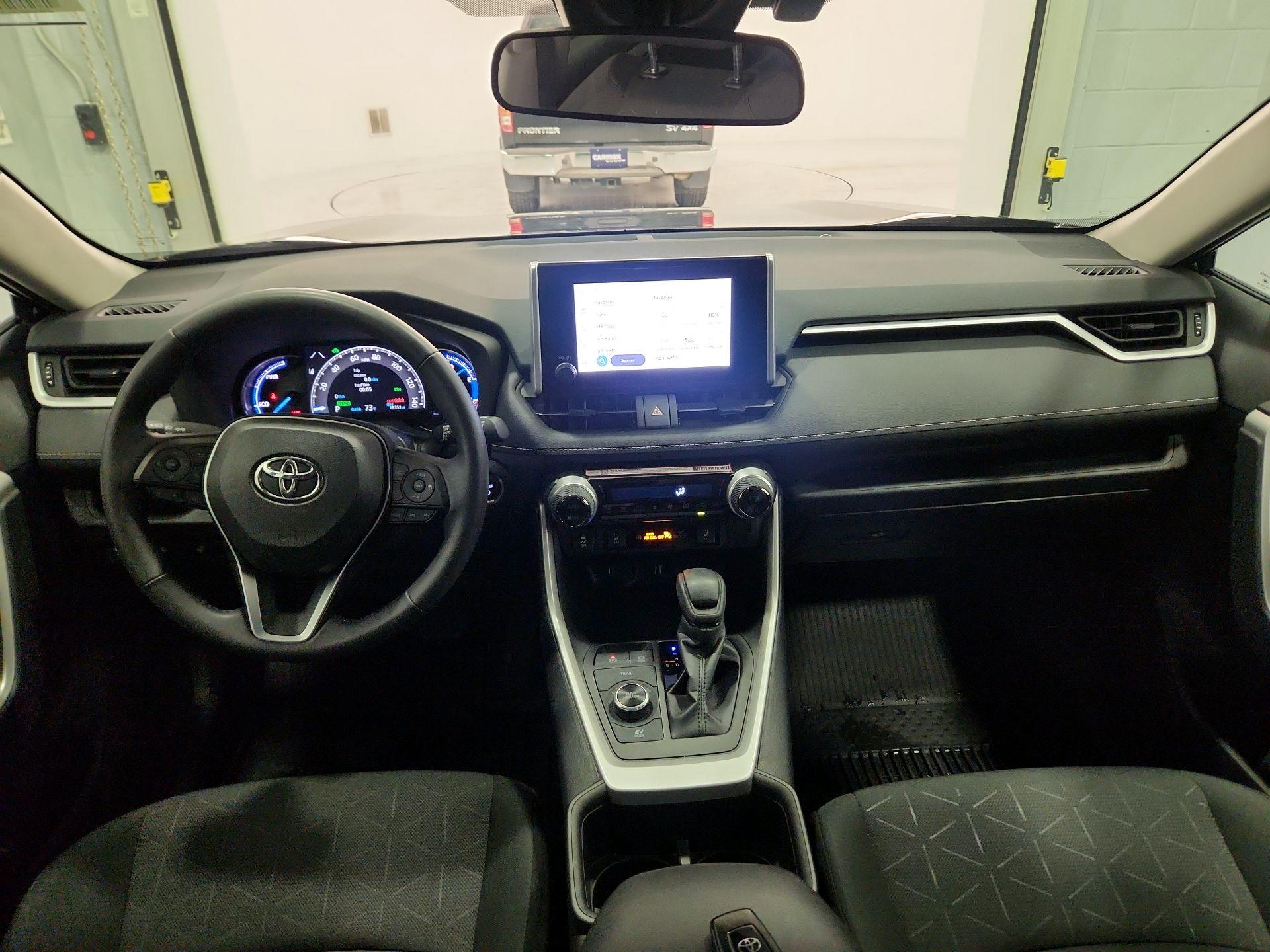 Thumbnail: 2025 Toyota RAV4 - 9