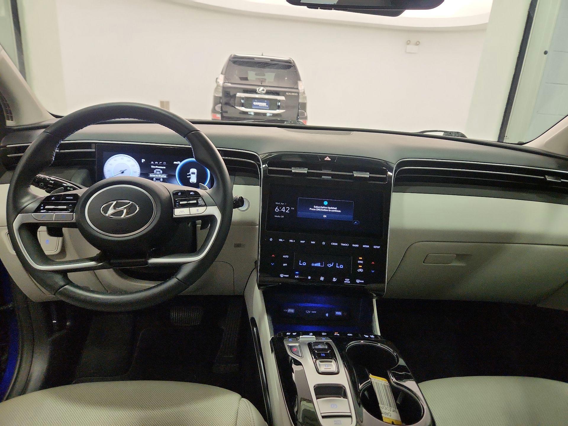 Thumbnail: 2023 Hyundai Tucson - 9