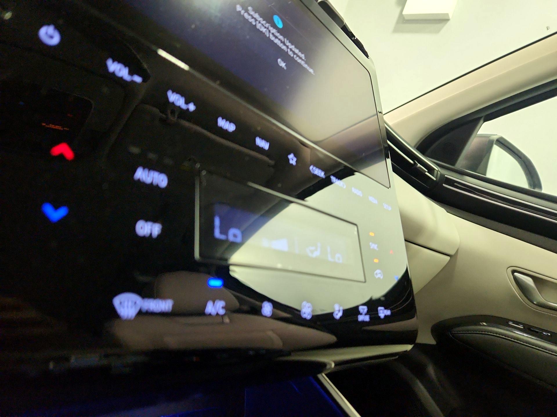 Thumbnail: 2023 Hyundai Tucson - 16