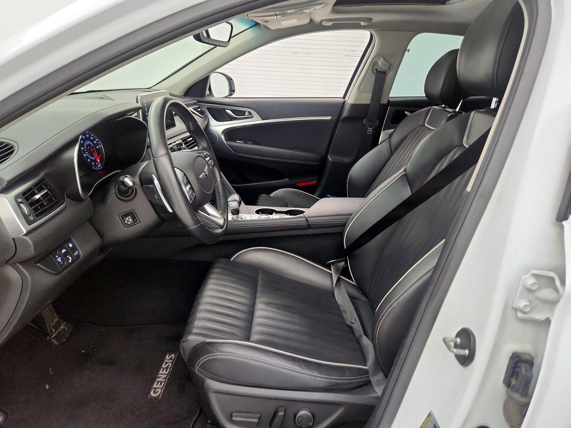 Thumbnail: 2020 Genesis G70 - 11