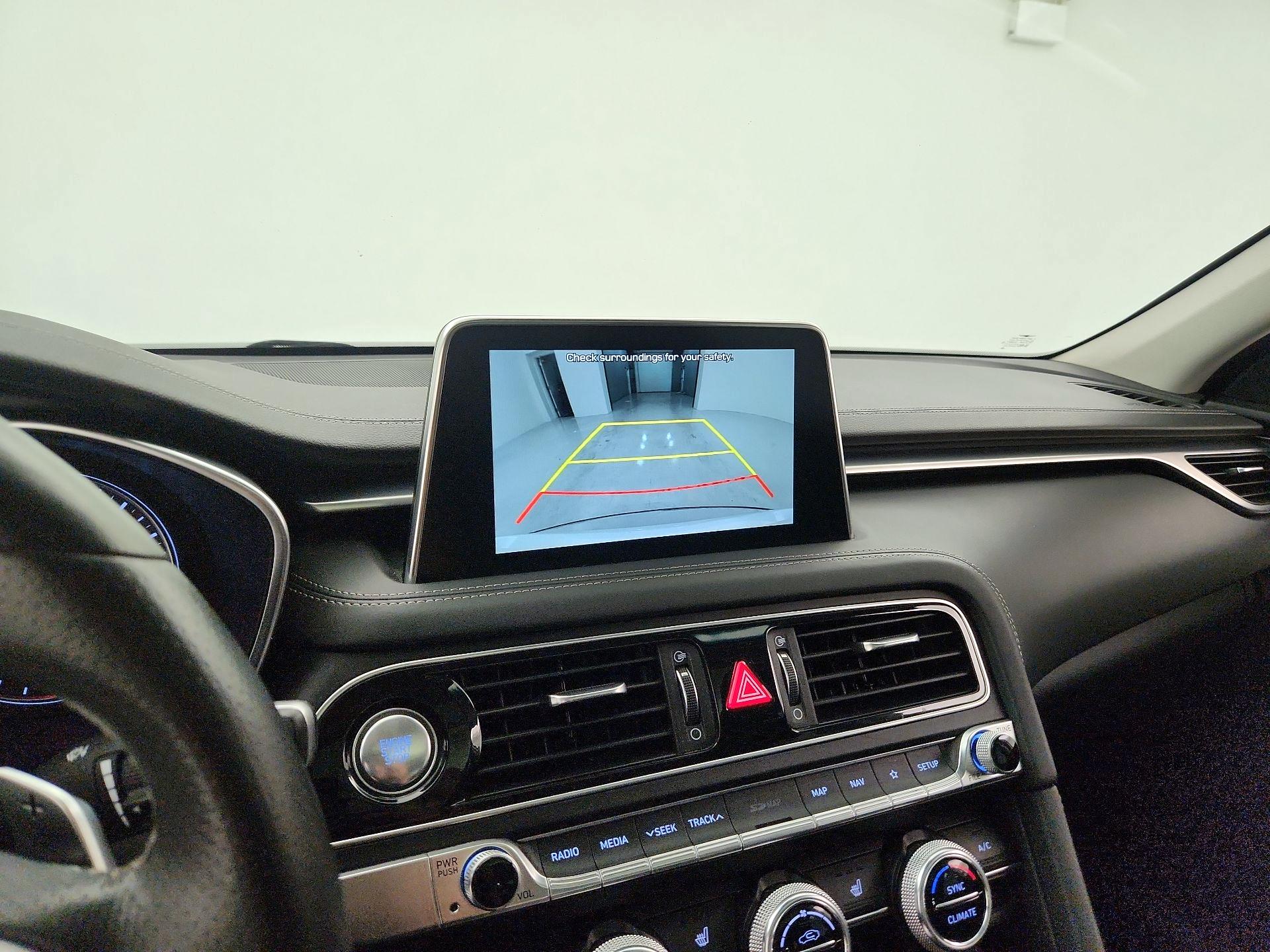 Thumbnail: 2020 Genesis G70 - 15