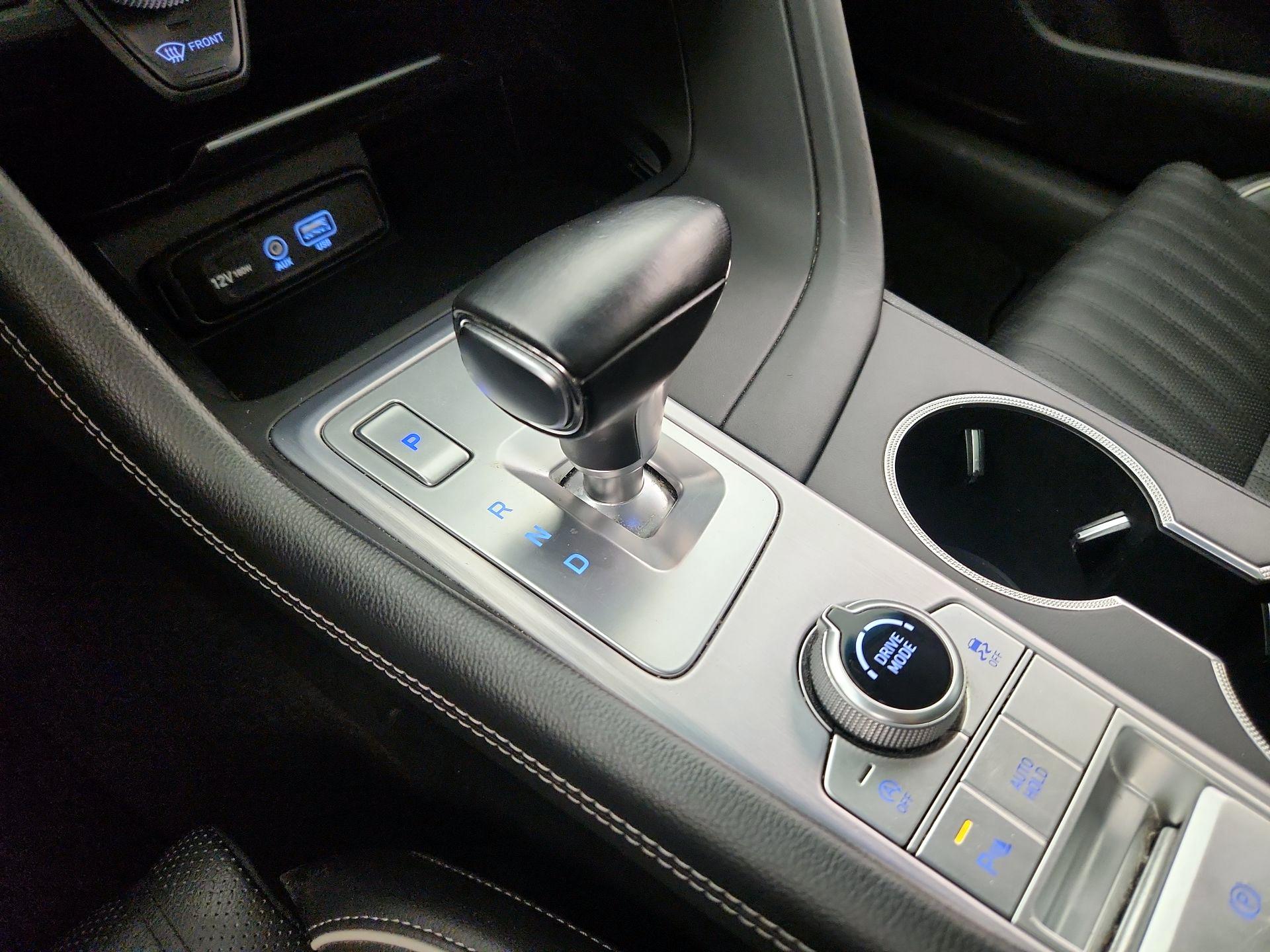 Thumbnail: 2020 Genesis G70 - 18