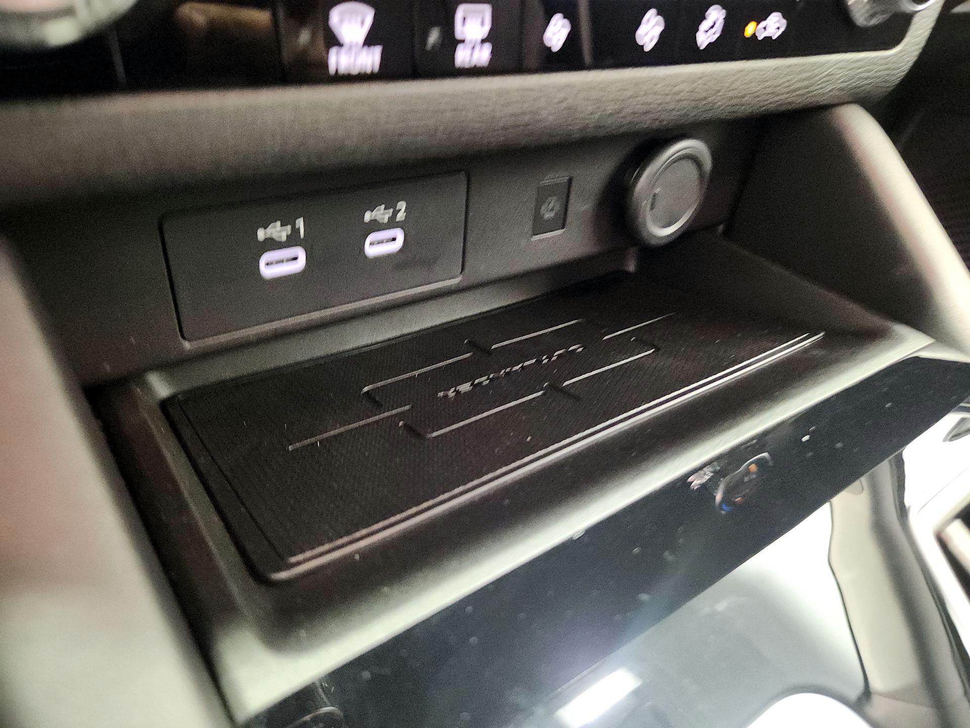 Thumbnail: 2025 Mitsubishi Outlander - 18