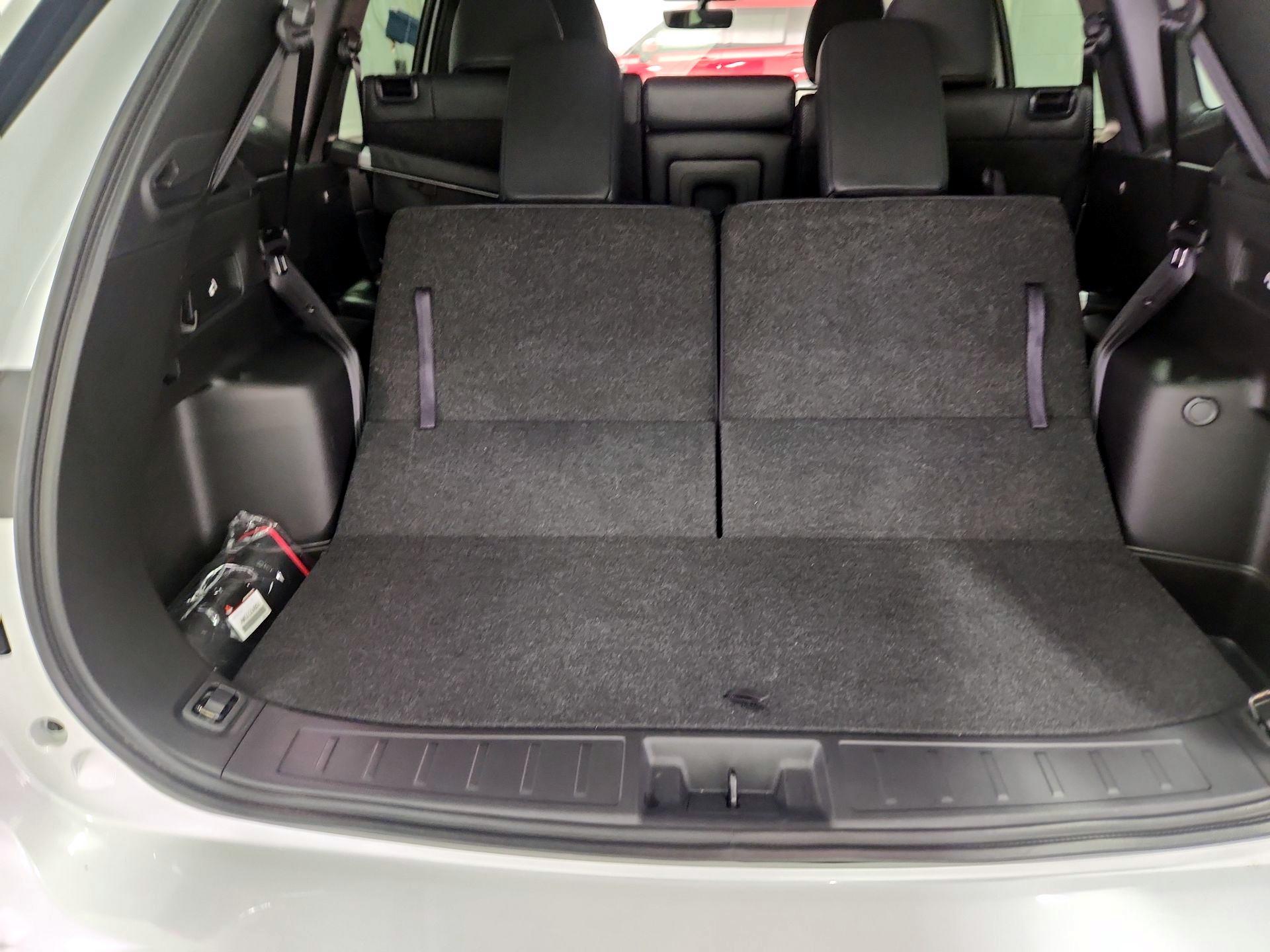 Thumbnail: 2025 Mitsubishi Outlander - 20