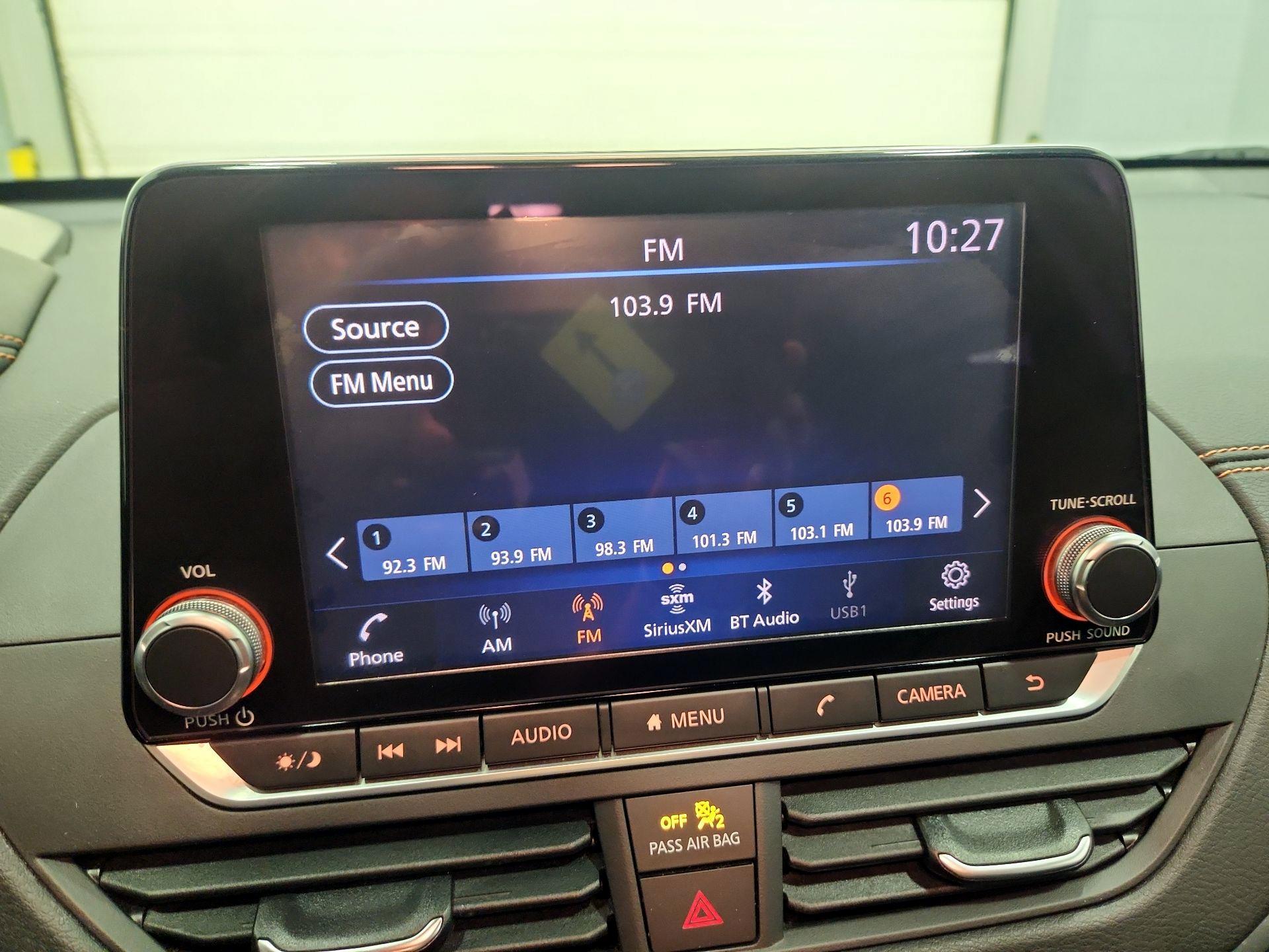 Thumbnail: 2020 Nissan Altima - 15