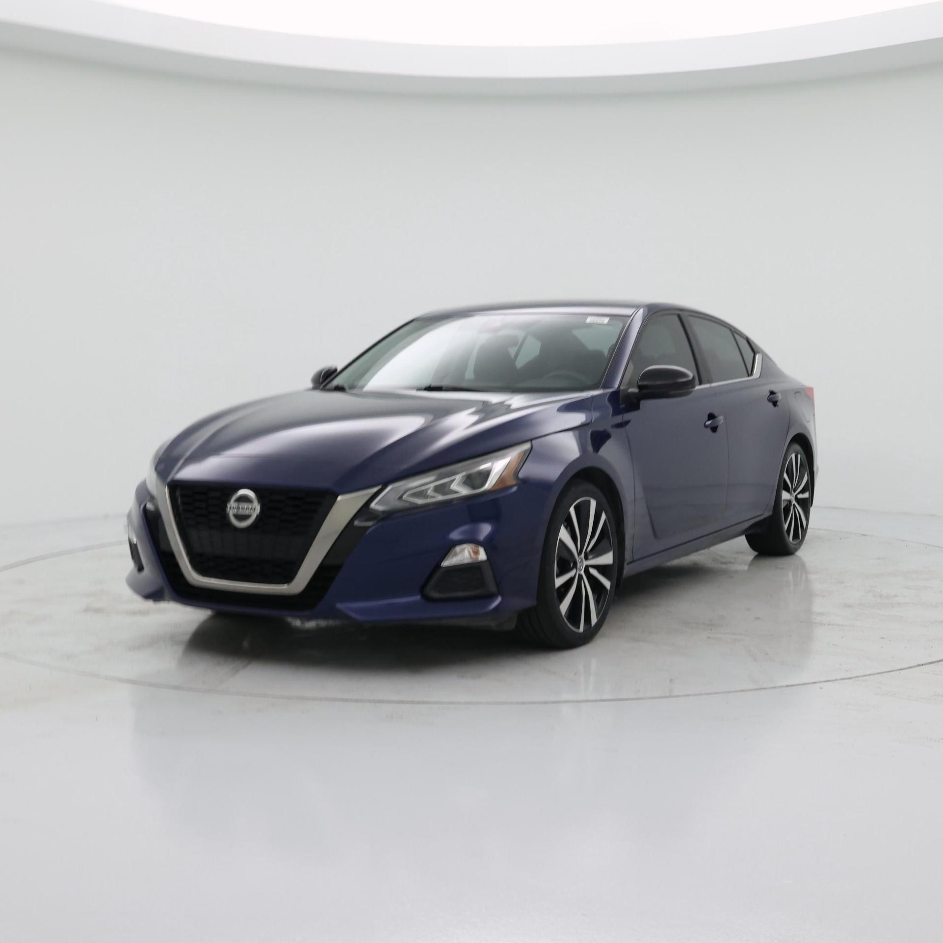 Thumbnail: 2020 Nissan Altima - 4