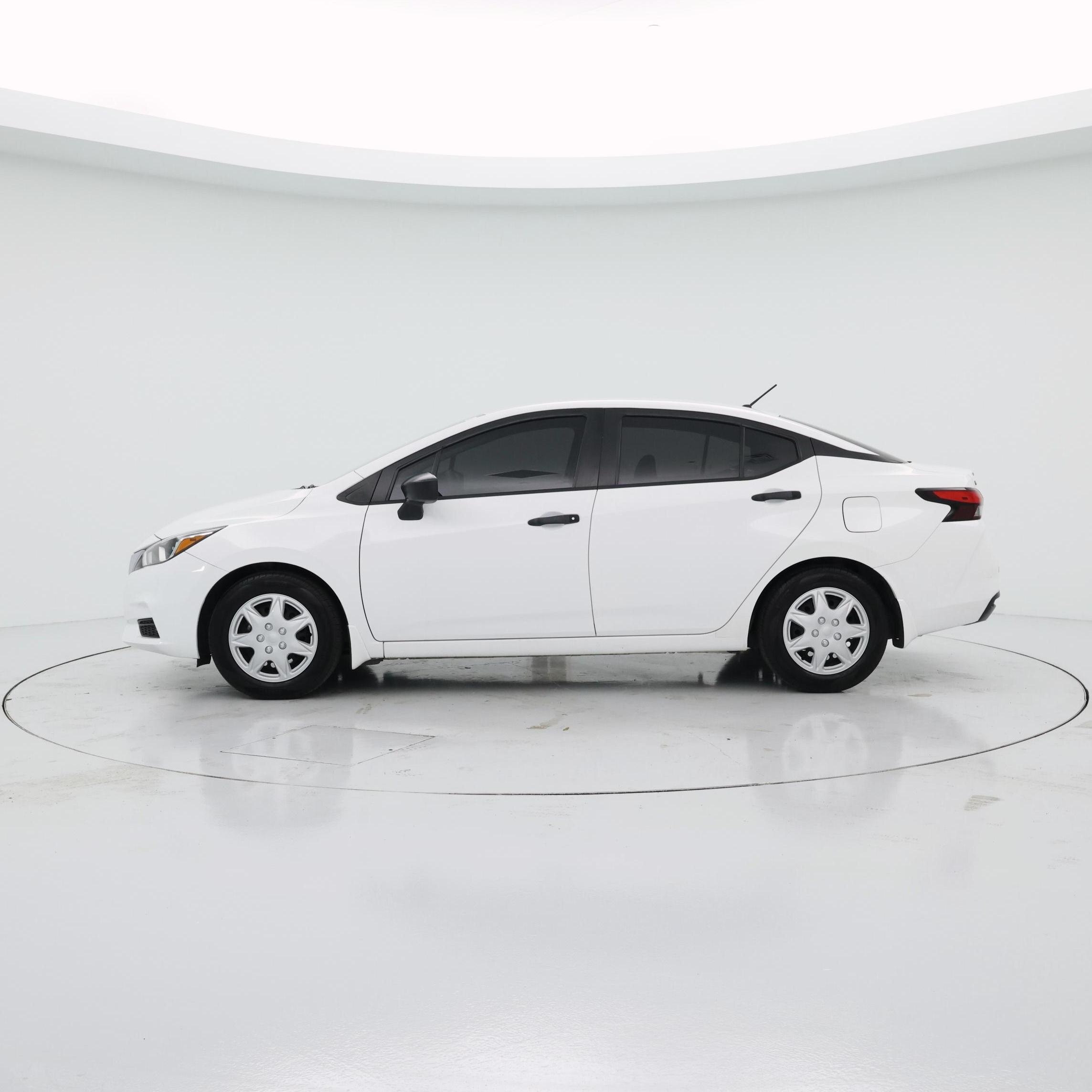 Thumbnail: 2021 Nissan Versa - 3