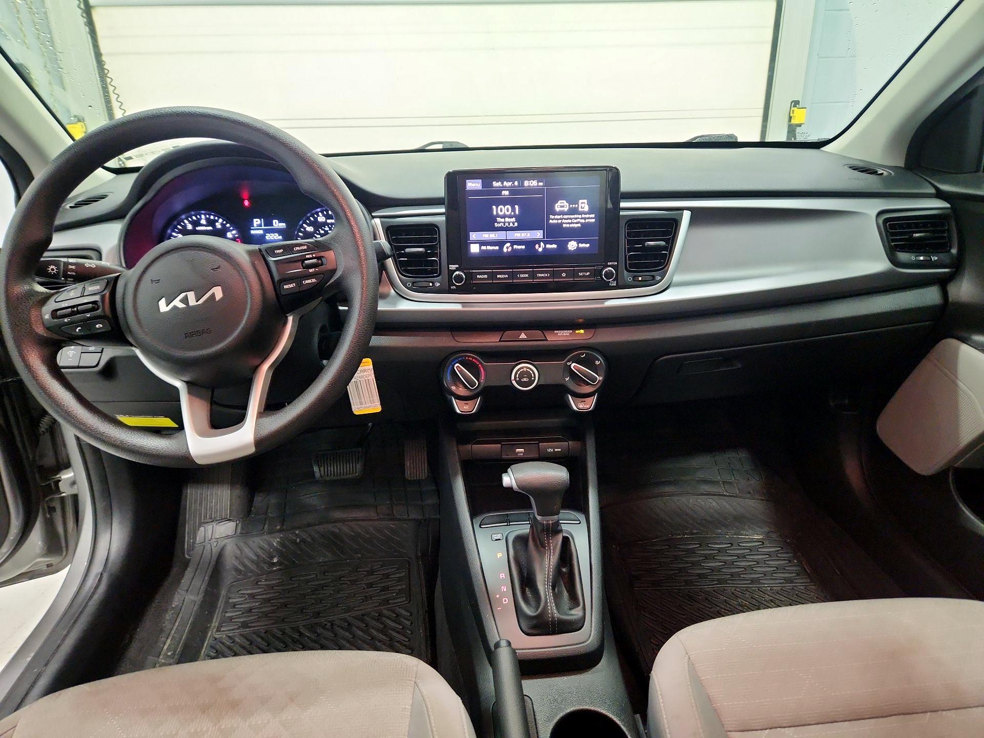 Thumbnail: 2023 Kia Rio - 9