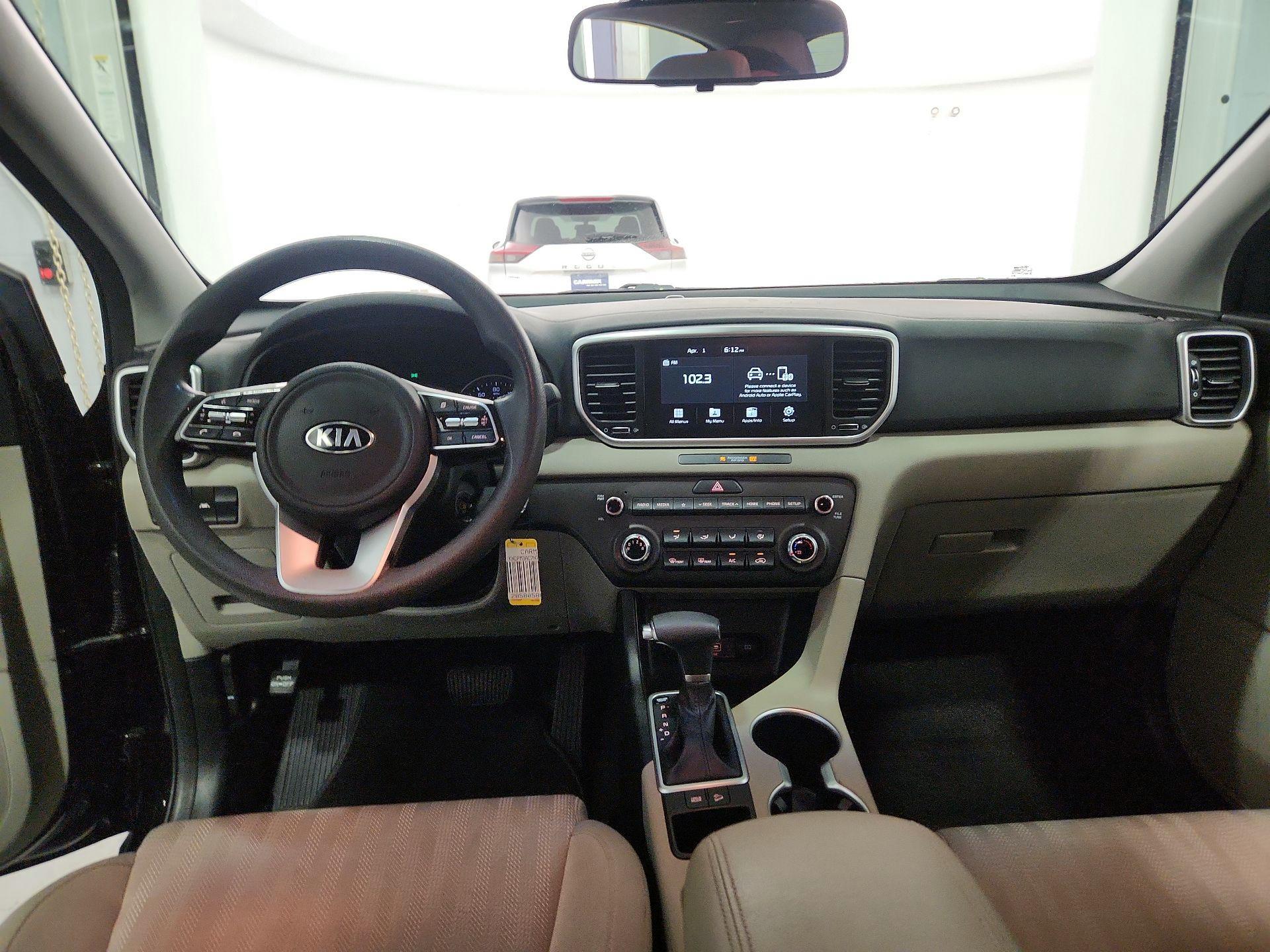 Thumbnail: 2022 Kia Sportage - 9