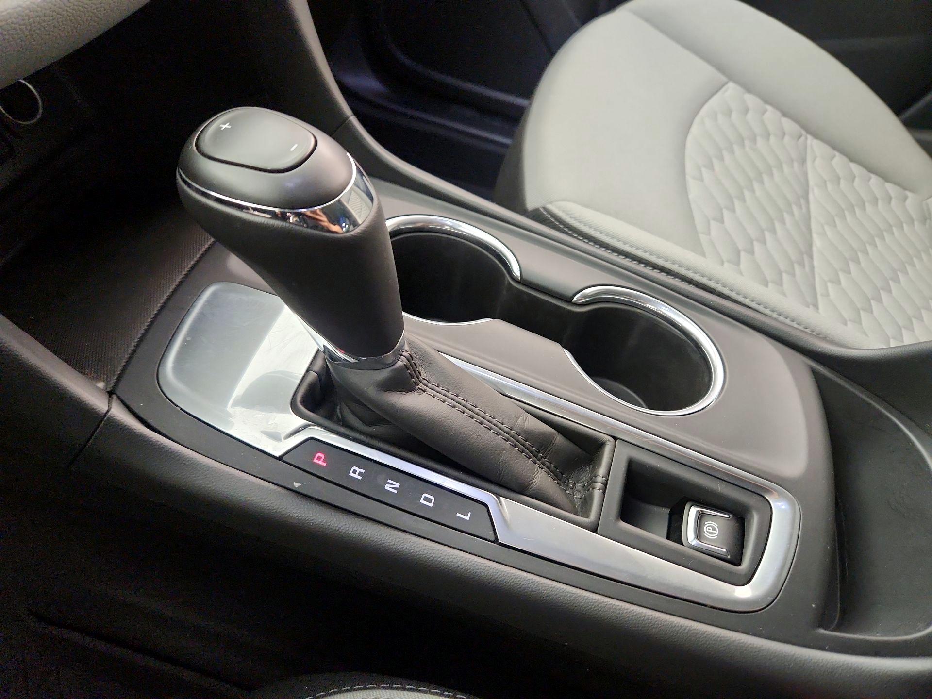 Thumbnail: 2019 Chevrolet Equinox - 17