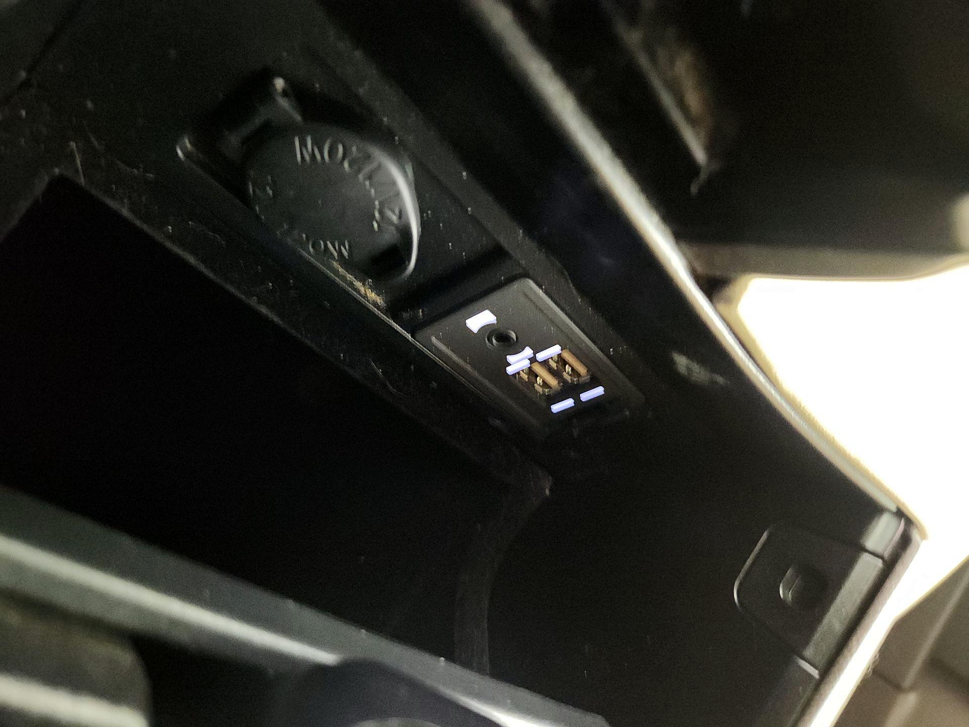 Thumbnail: 2017 Lexus RX - 18