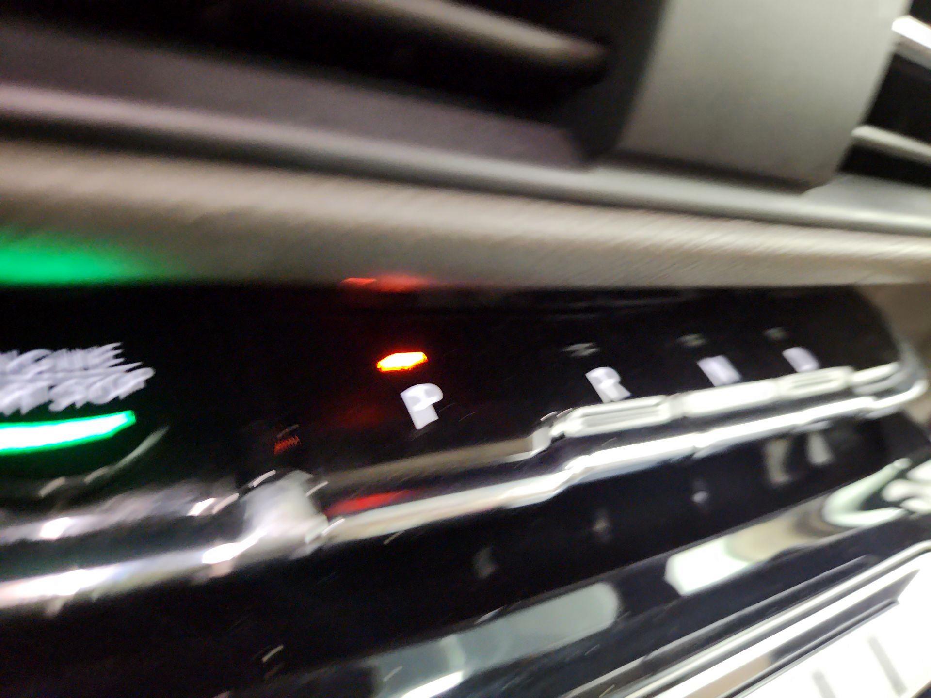 Thumbnail: 2023 Lincoln Corsair - 17