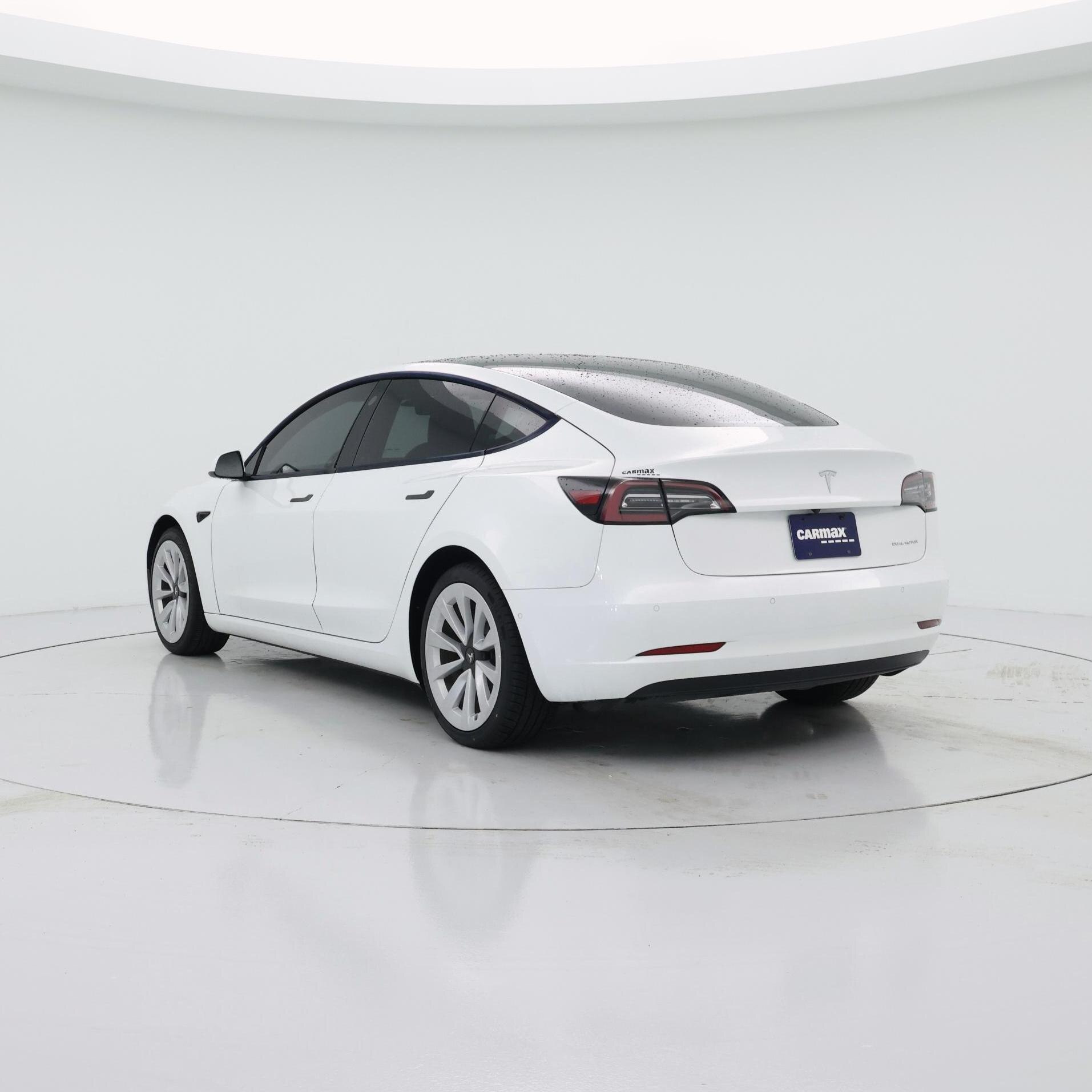 Thumbnail: 2022 Tesla Model 3 - 2