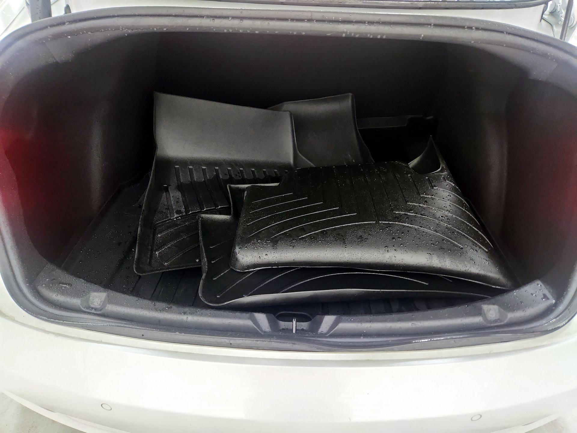 Thumbnail: 2022 Tesla Model 3 - 20