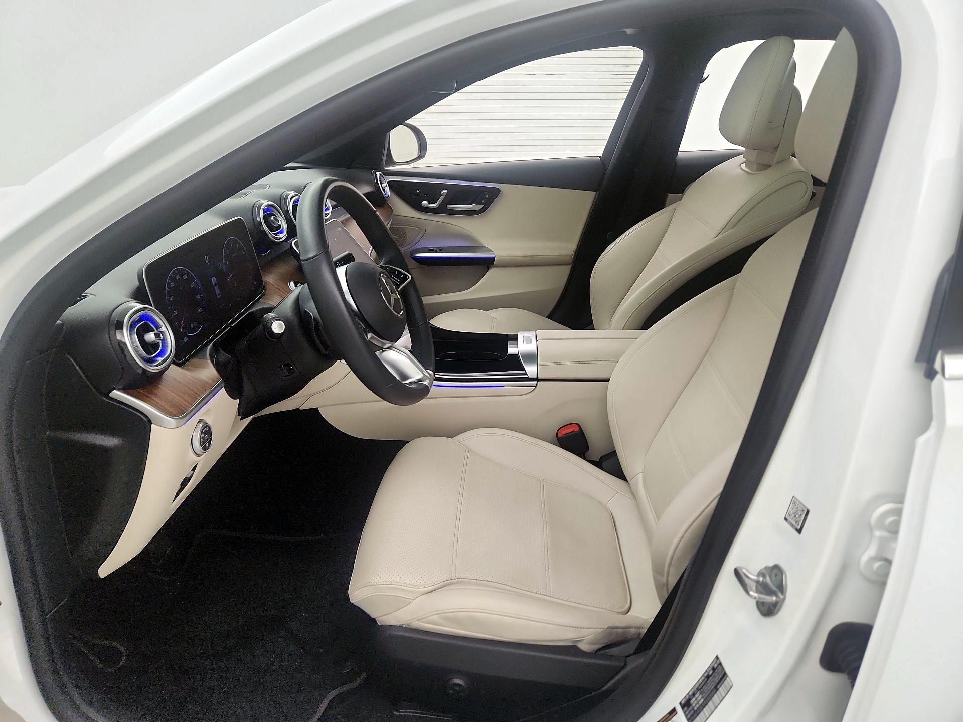 Thumbnail: 2023 Mercedes-Benz C-Class - 11