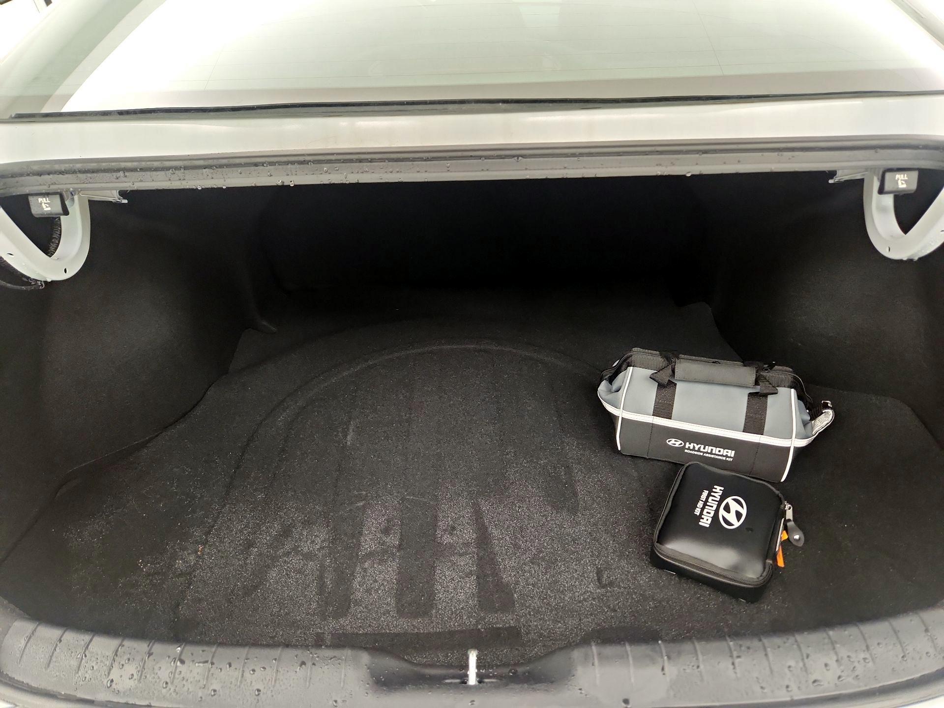 Thumbnail: 2025 Hyundai Elantra - 20