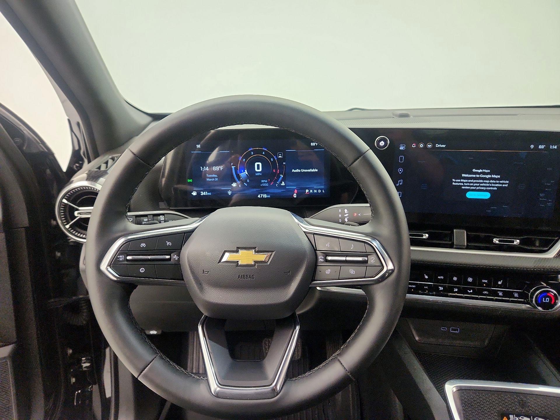 Thumbnail: 2026 Chevrolet Equinox - 10