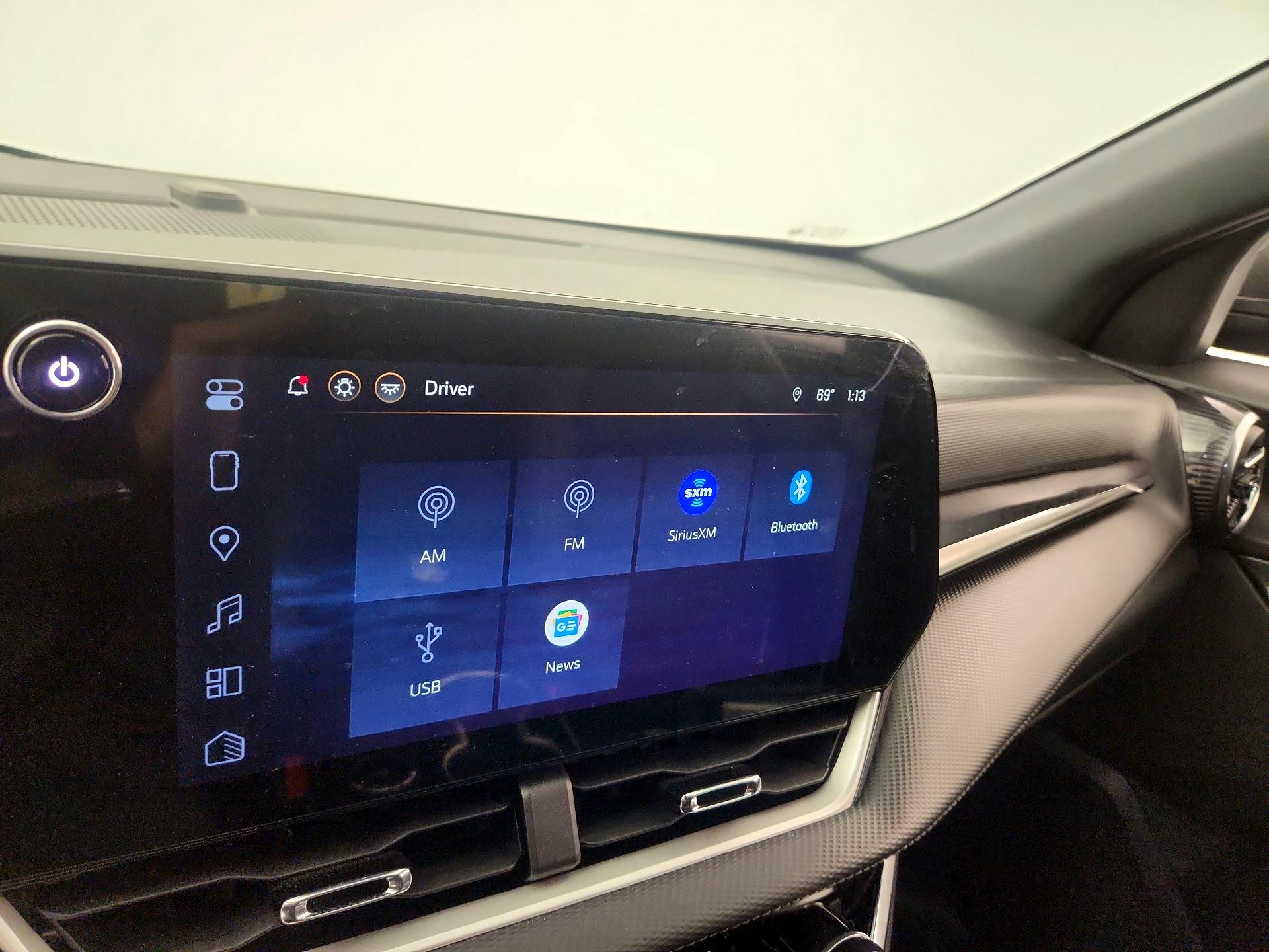 Thumbnail: 2026 Chevrolet Equinox - 16