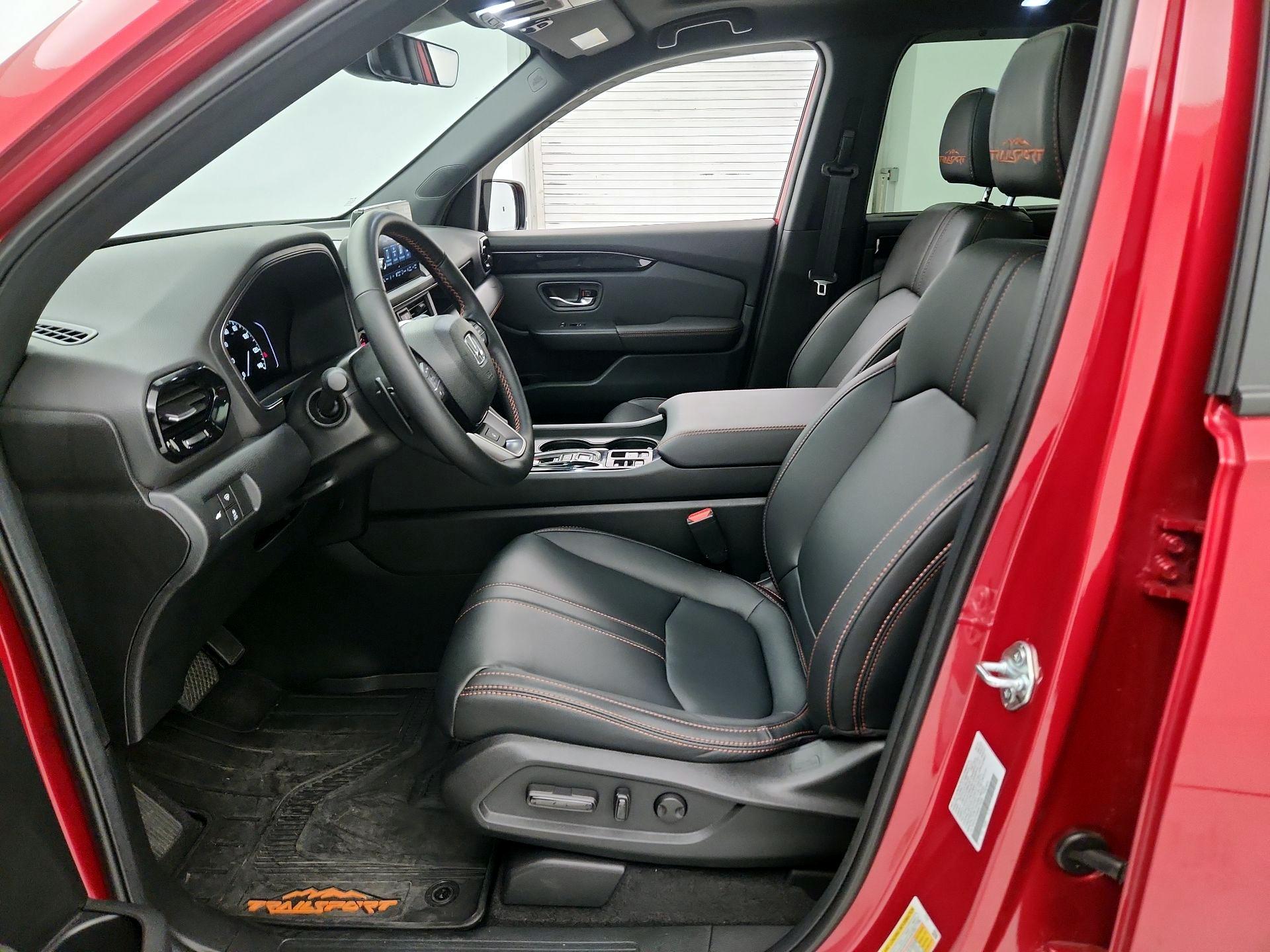 Thumbnail: 2025 Honda Pilot - 11