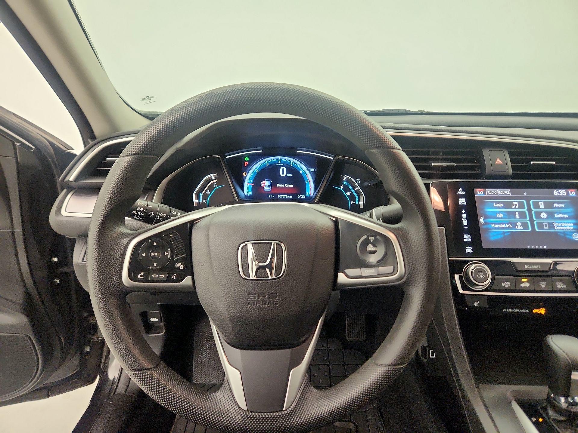 Thumbnail: 2017 Honda Civic - 10