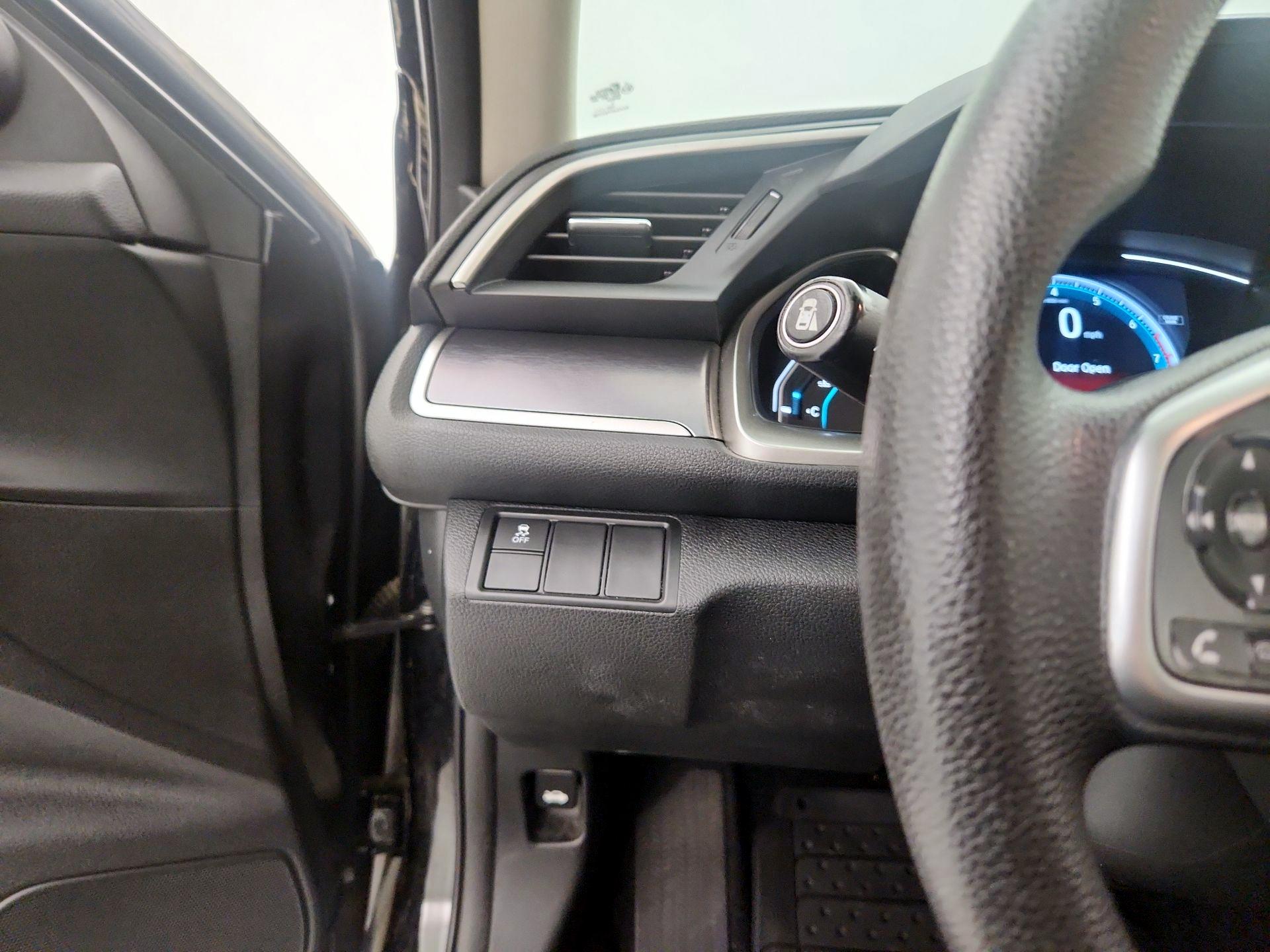 Thumbnail: 2017 Honda Civic - 13