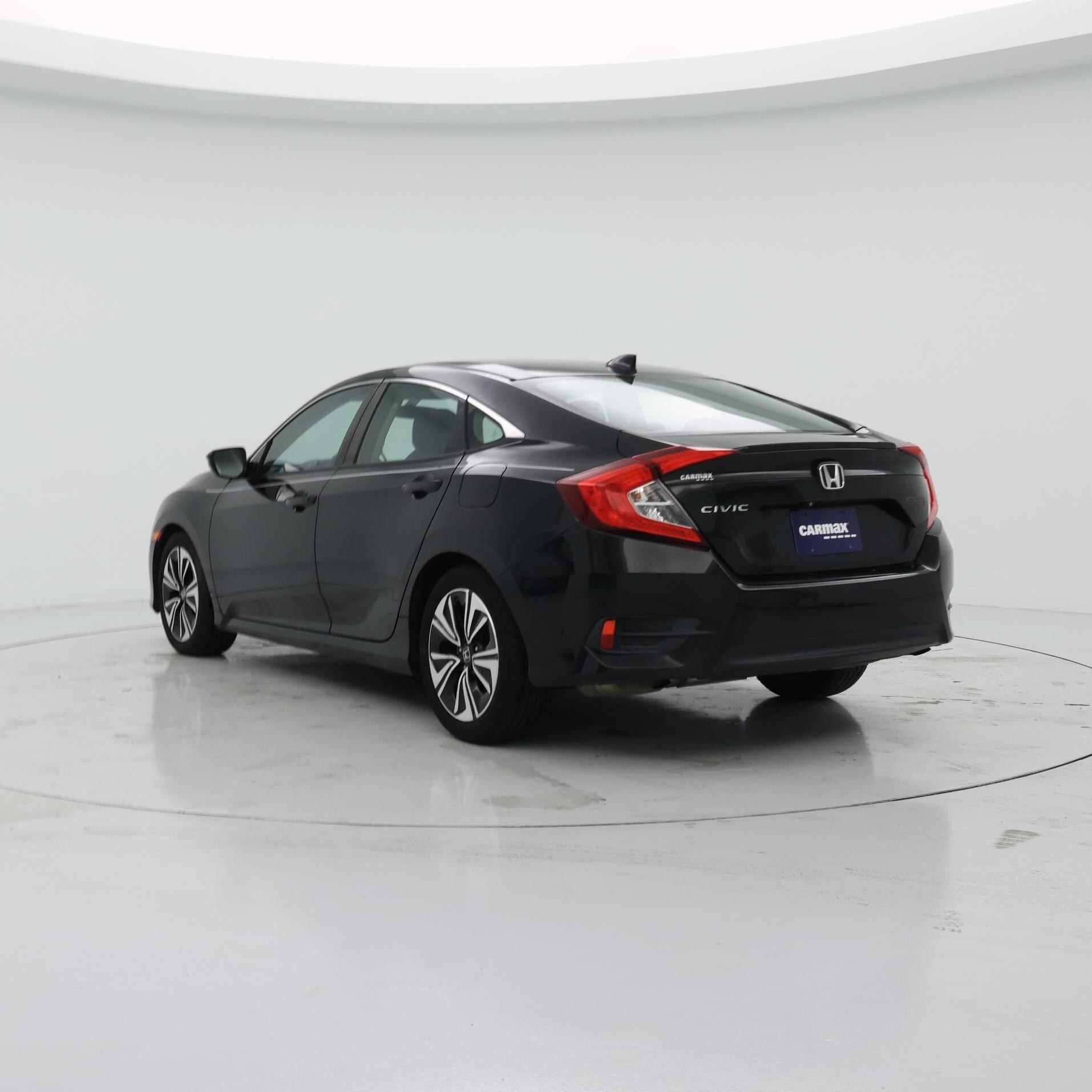 Thumbnail: 2017 Honda Civic - 2