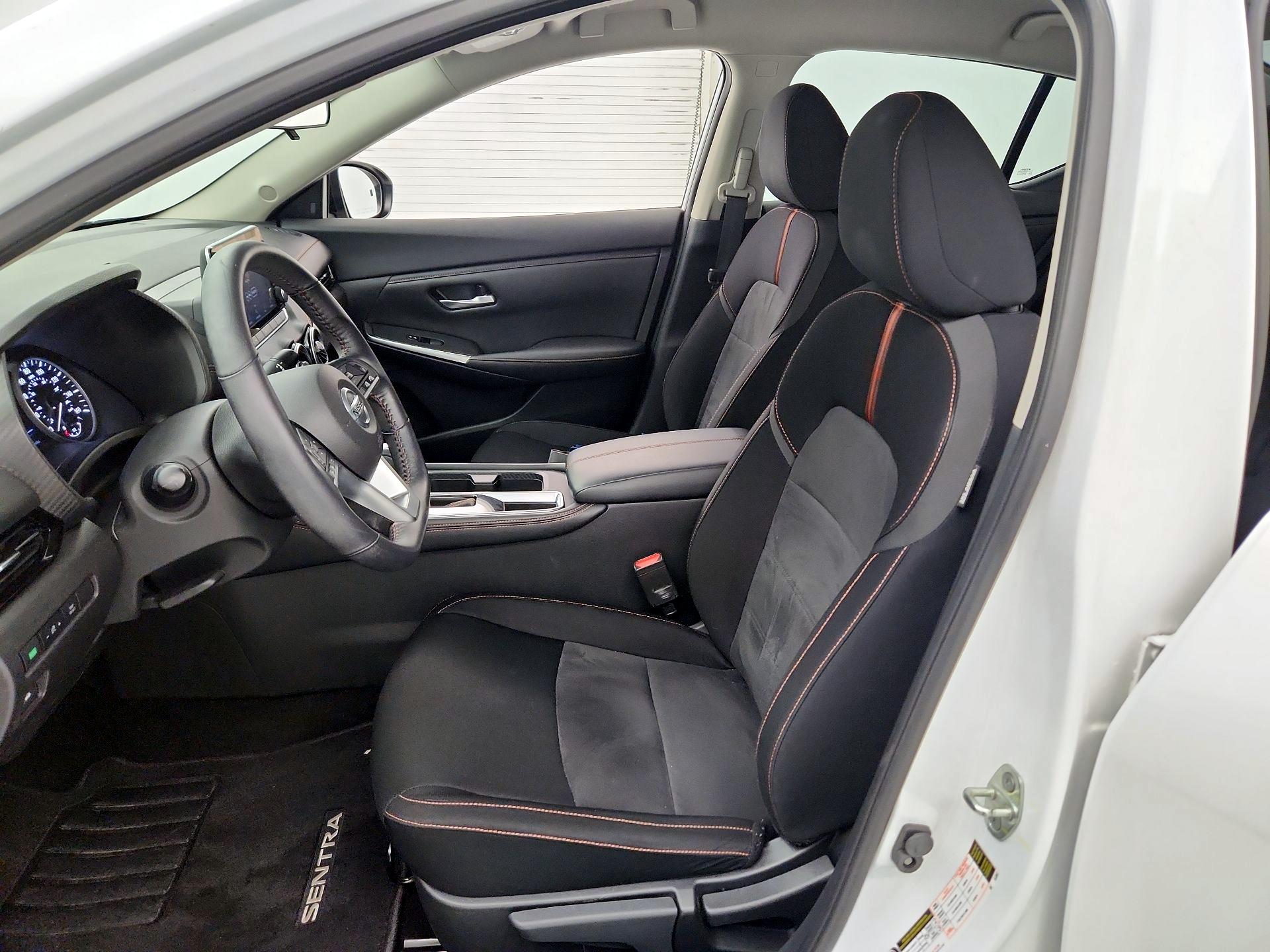 Thumbnail: 2021 Nissan Sentra - 11