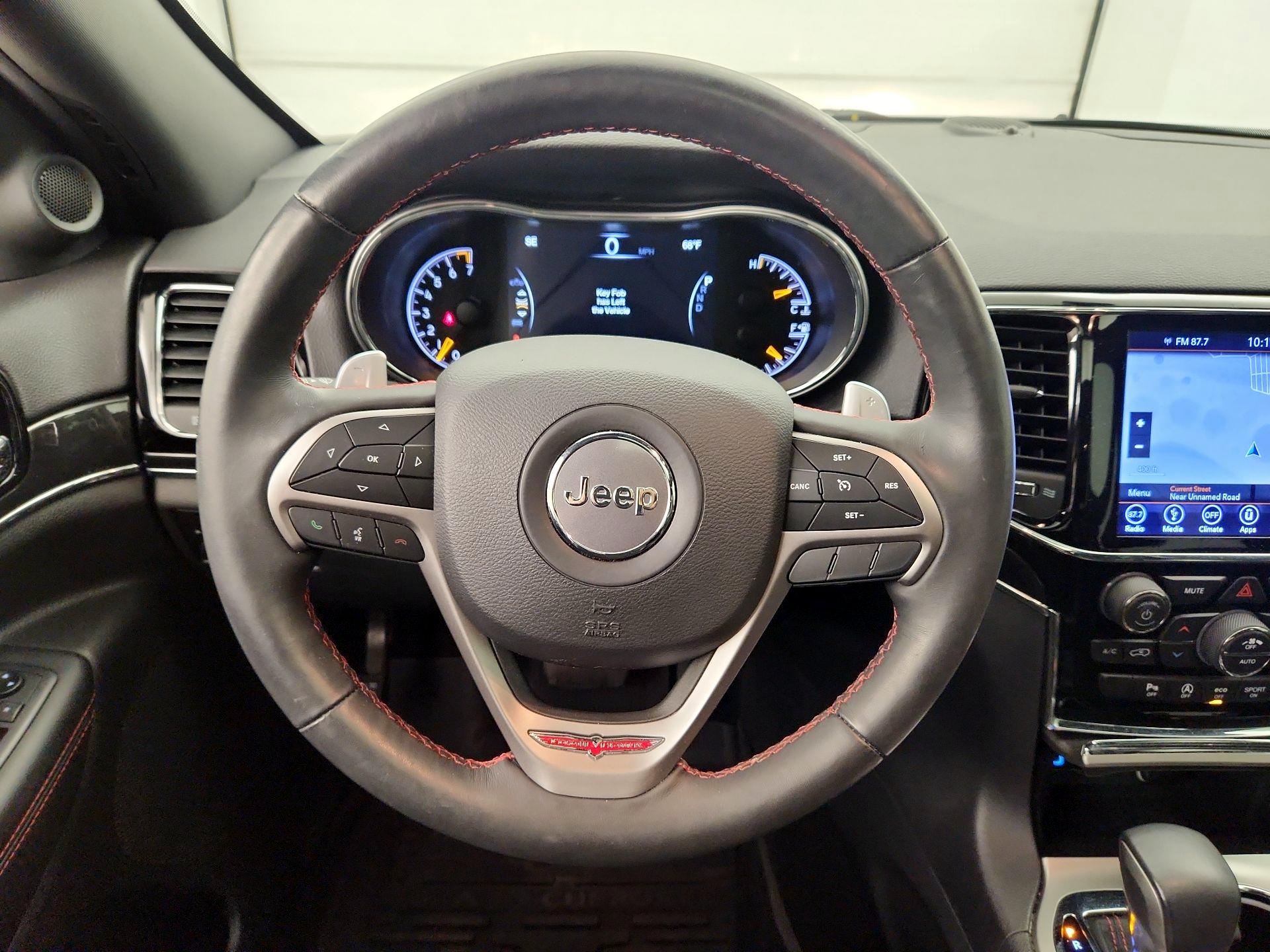 Thumbnail: 2019 Jeep Grand Cherokee - 10