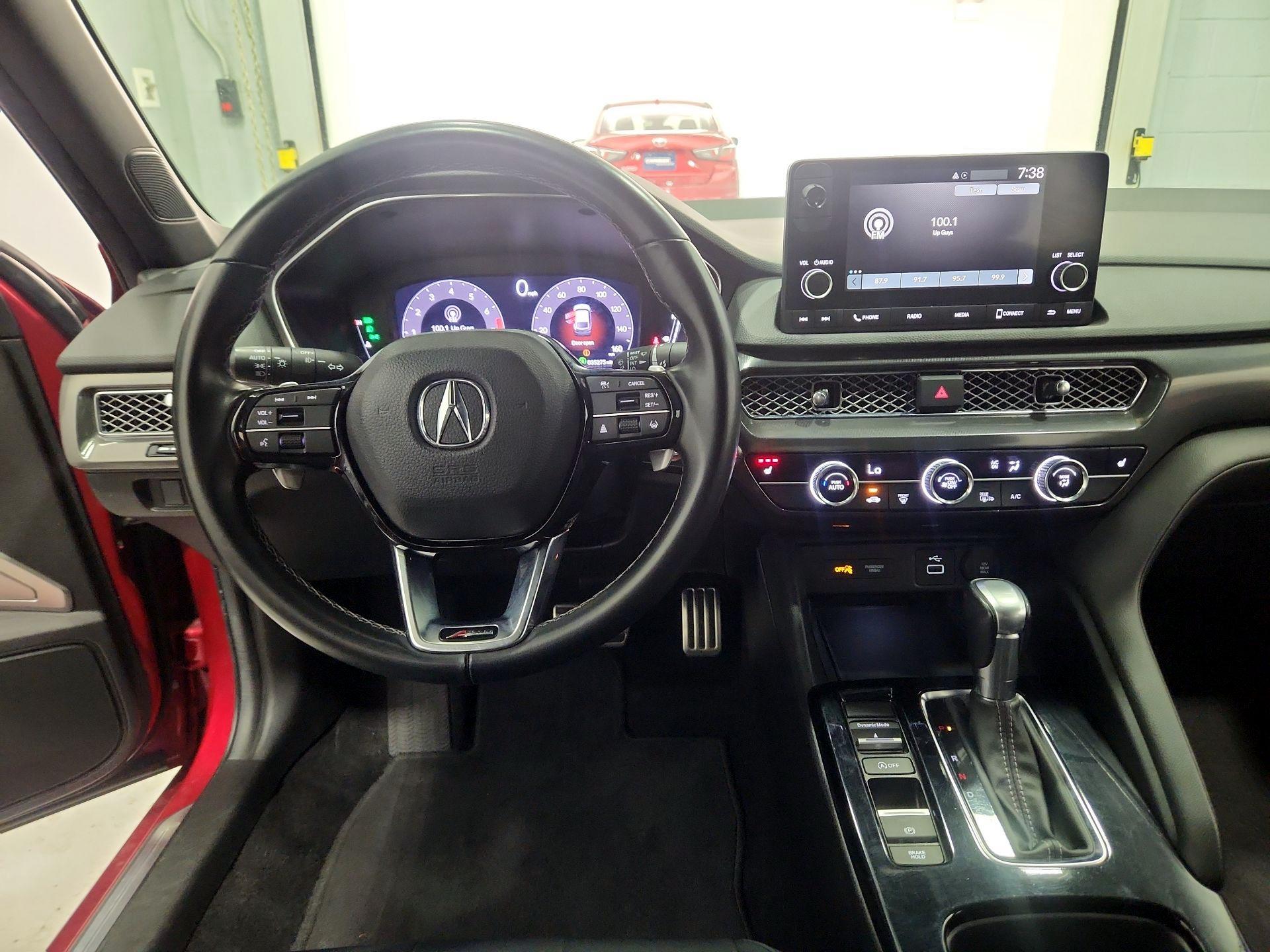 Thumbnail: 2023 Acura Integra - 9