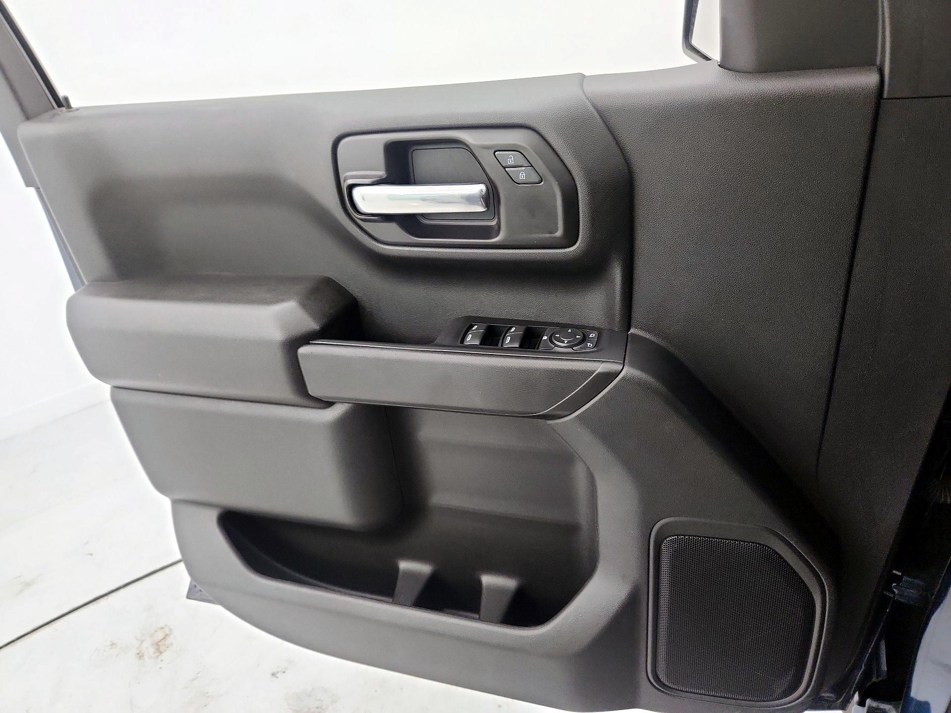 Thumbnail: 2022 Chevrolet Silverado 1500 - 12