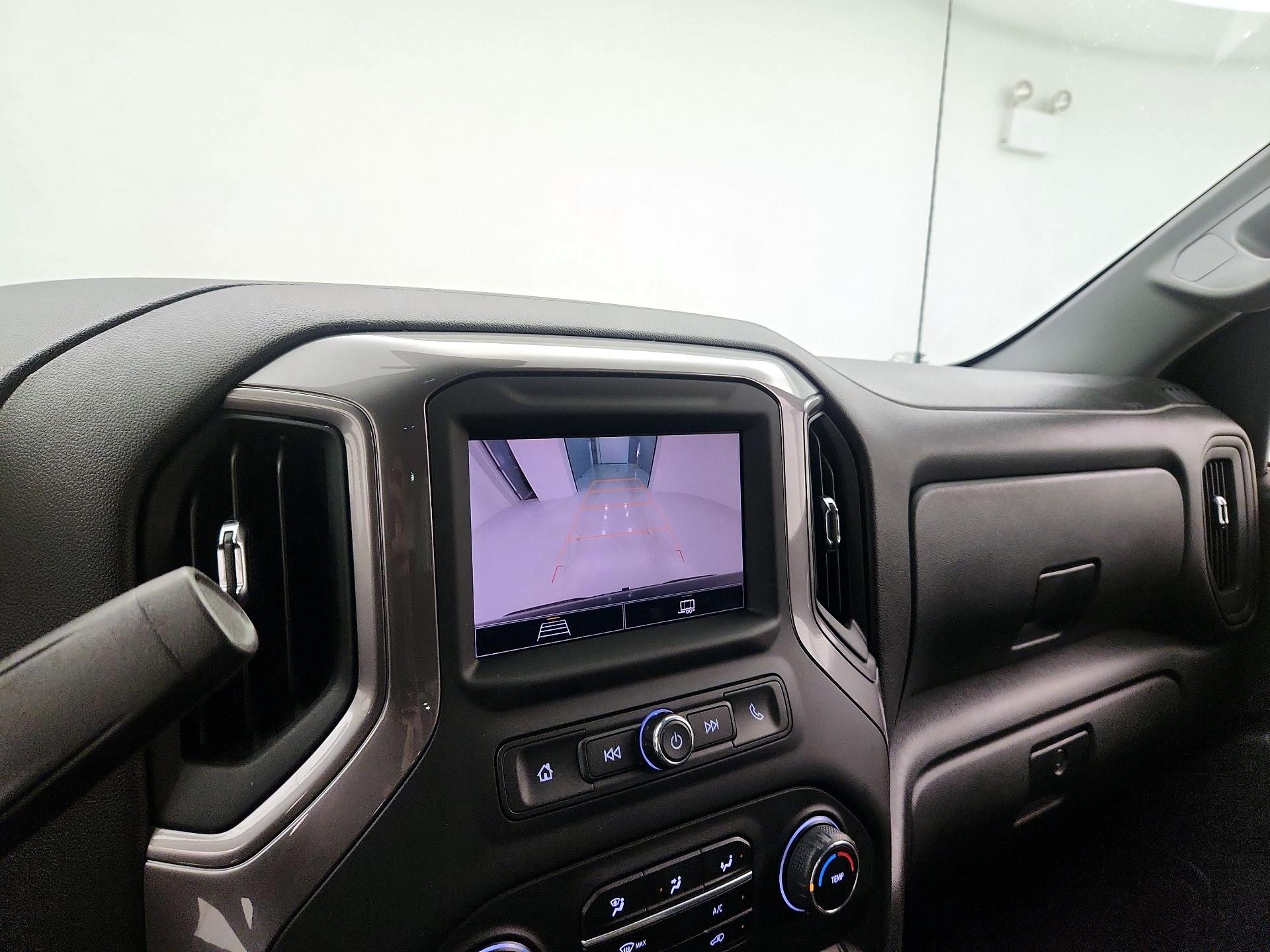 Thumbnail: 2022 Chevrolet Silverado 1500 - 14