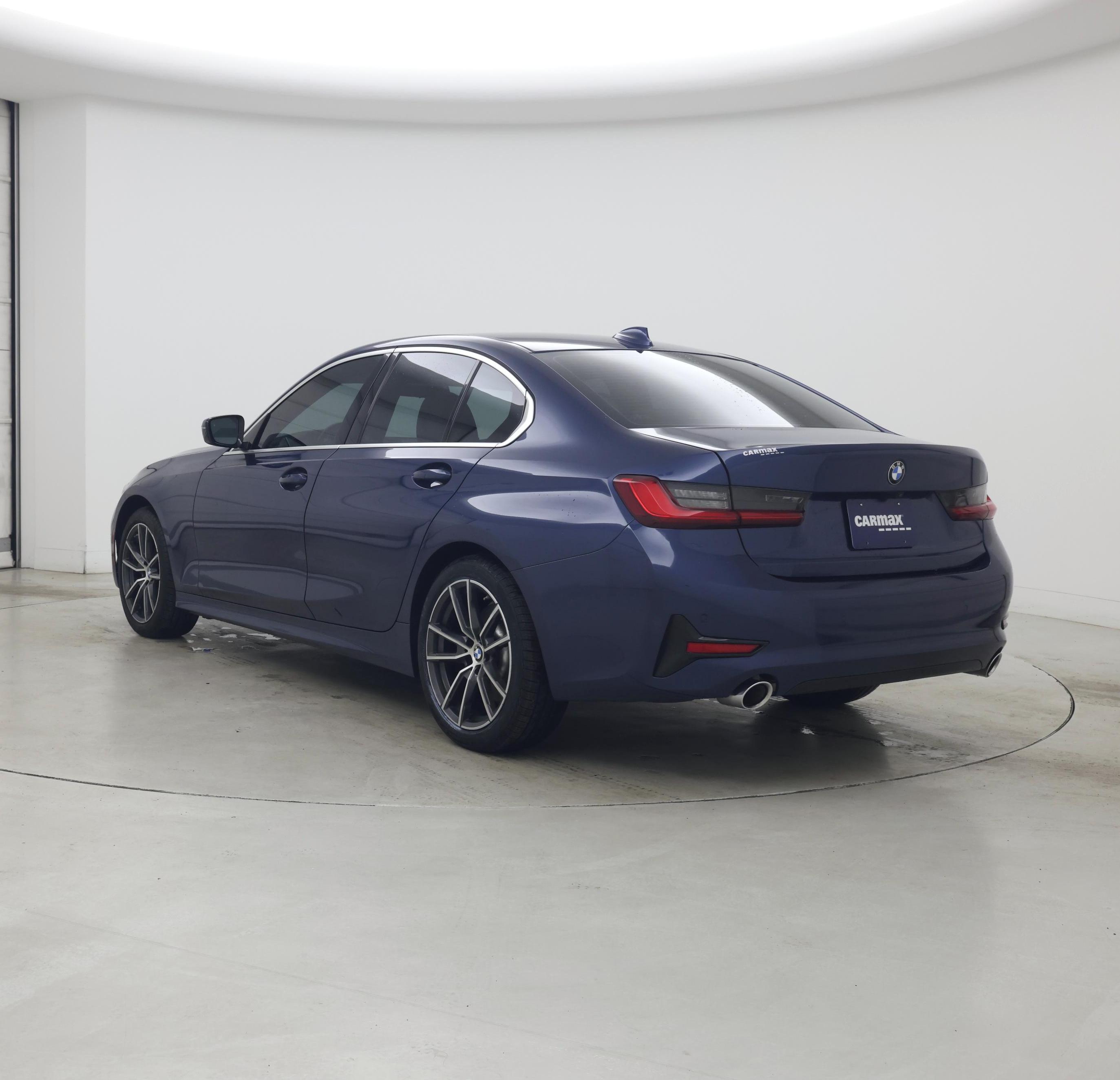 Thumbnail: 2021 BMW 3 Series - 2